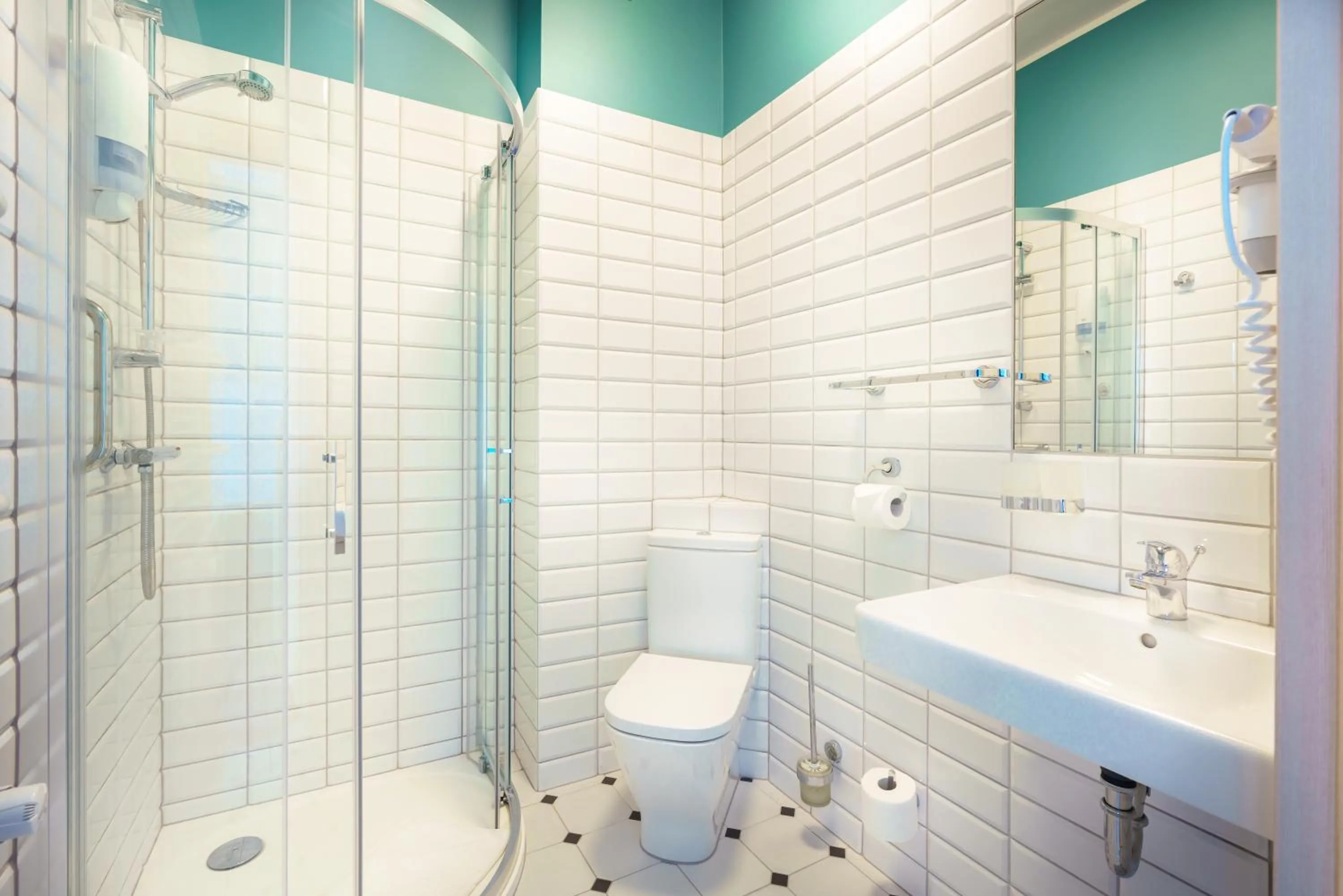 Bathroom in Hotel Jarota