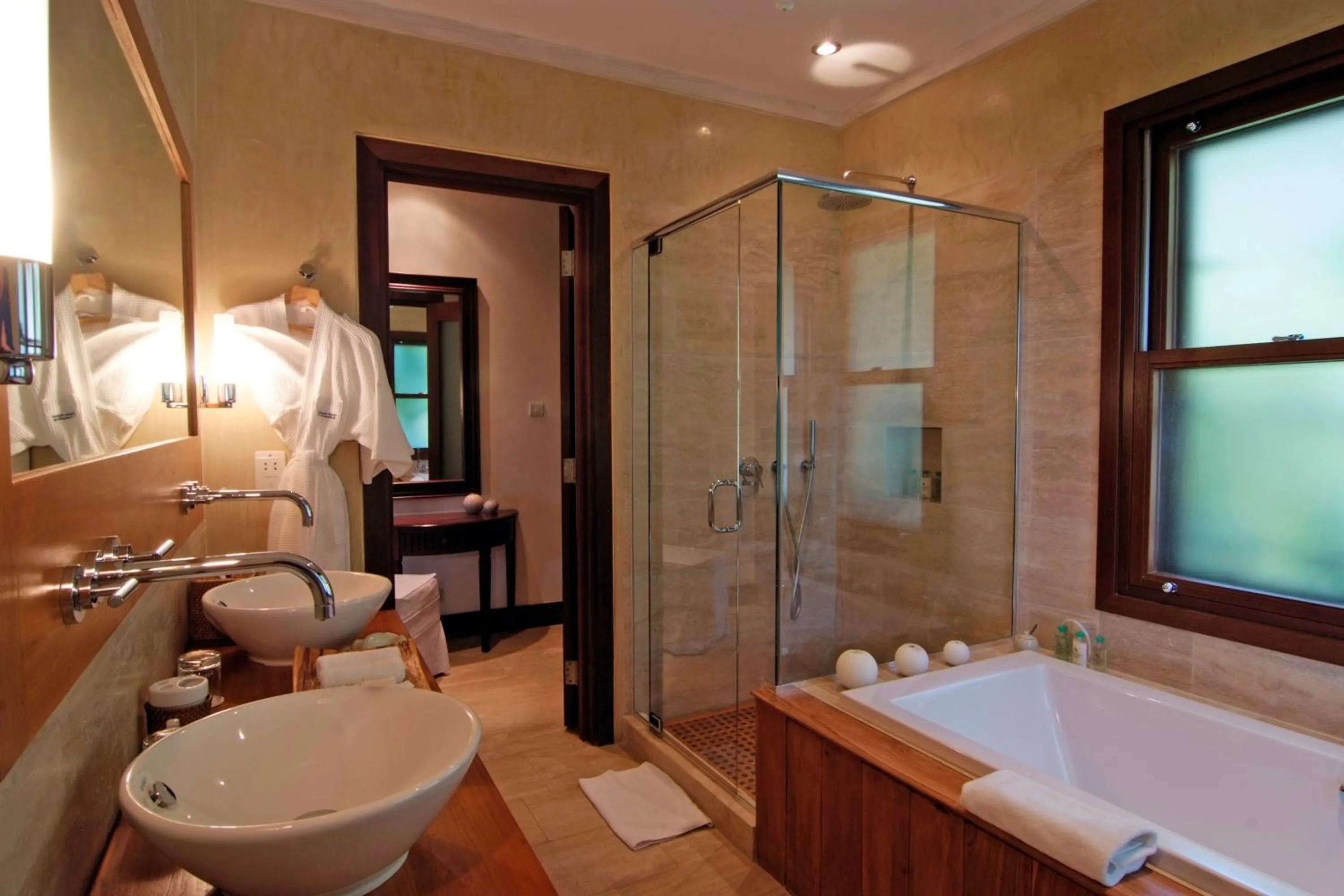 Canouan Estate Resort & Villas