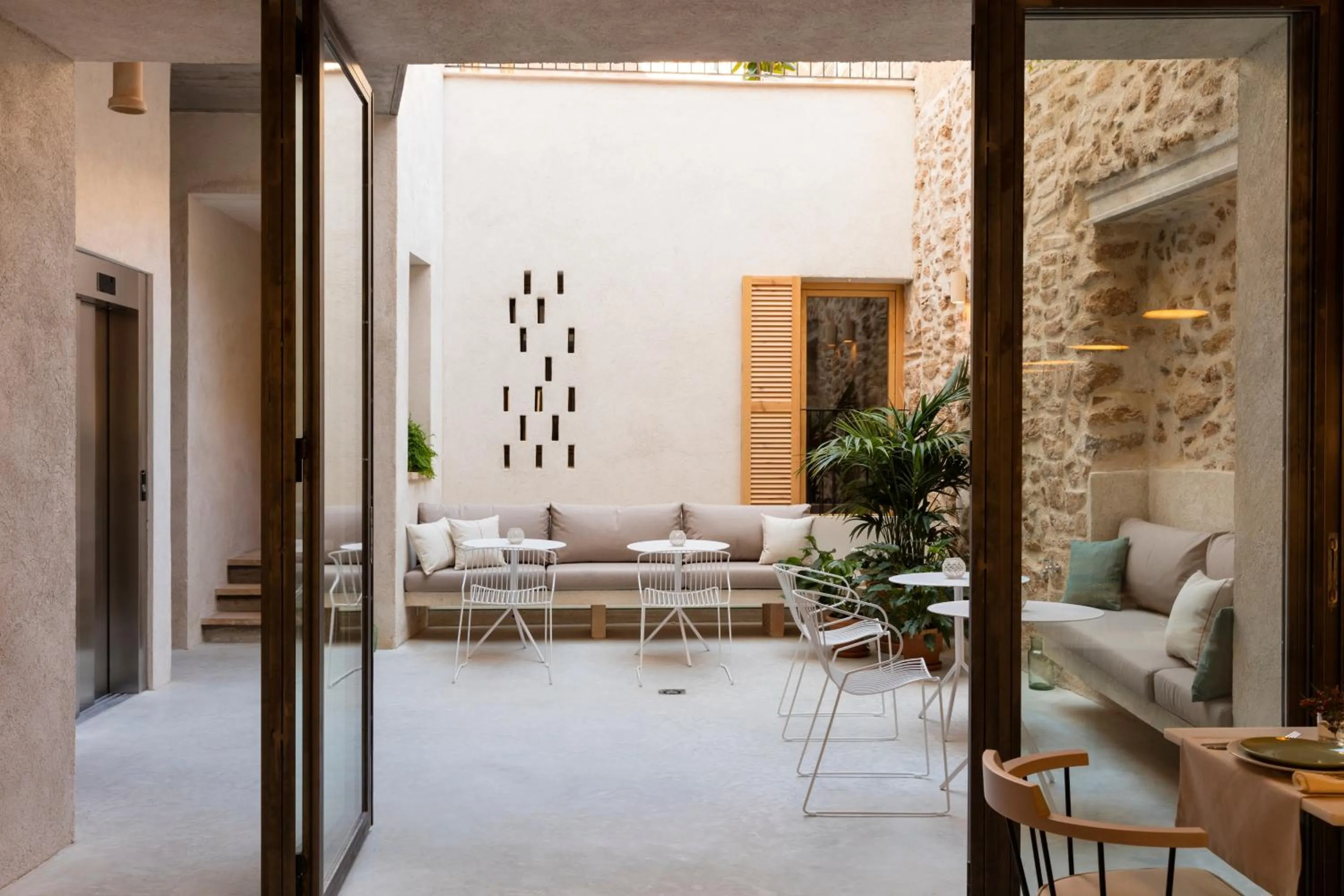 Patio in ARA Alcudia