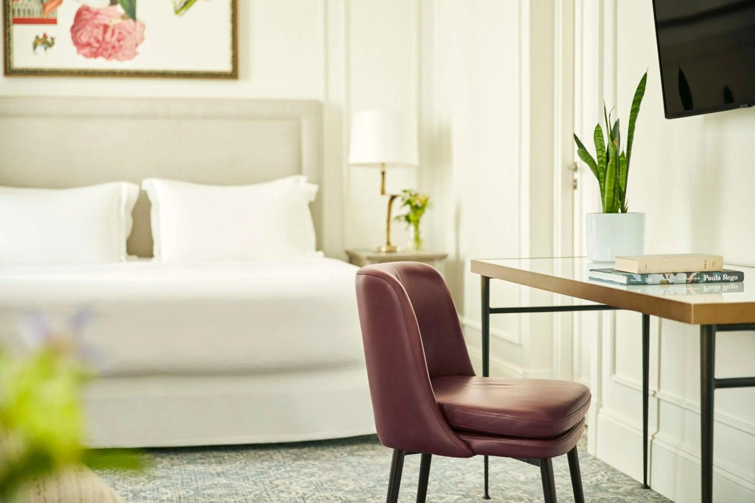 Photo of the whole room, Bed in Hôtel du Louvre, in The Unbound Collection by Hyatt