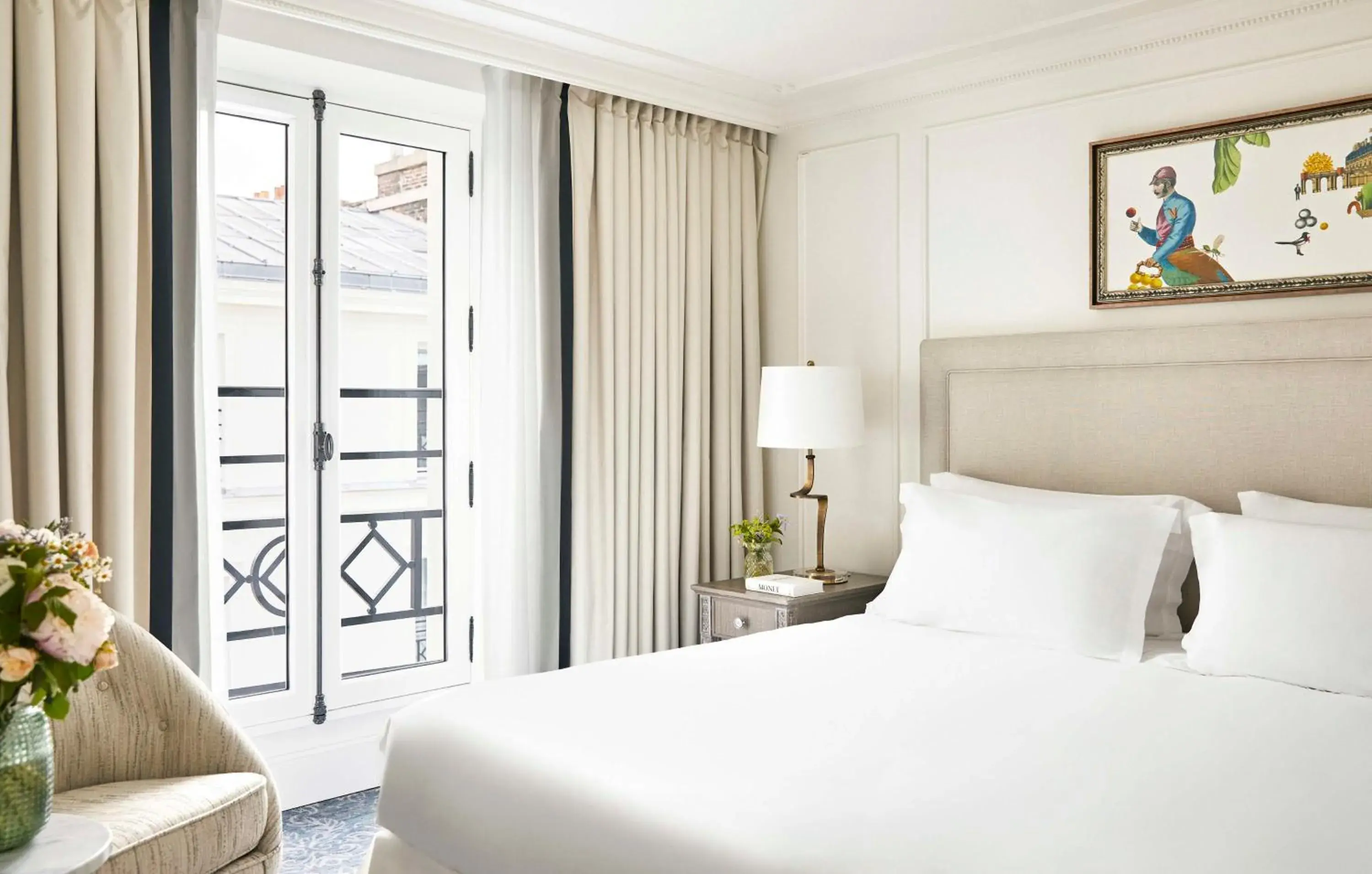 Deluxe Suite in Hôtel du Louvre, in The Unbound Collection by Hyatt Deluxe Suite in Hôtel du Louvre, in The Unbound Collection by Hyatt