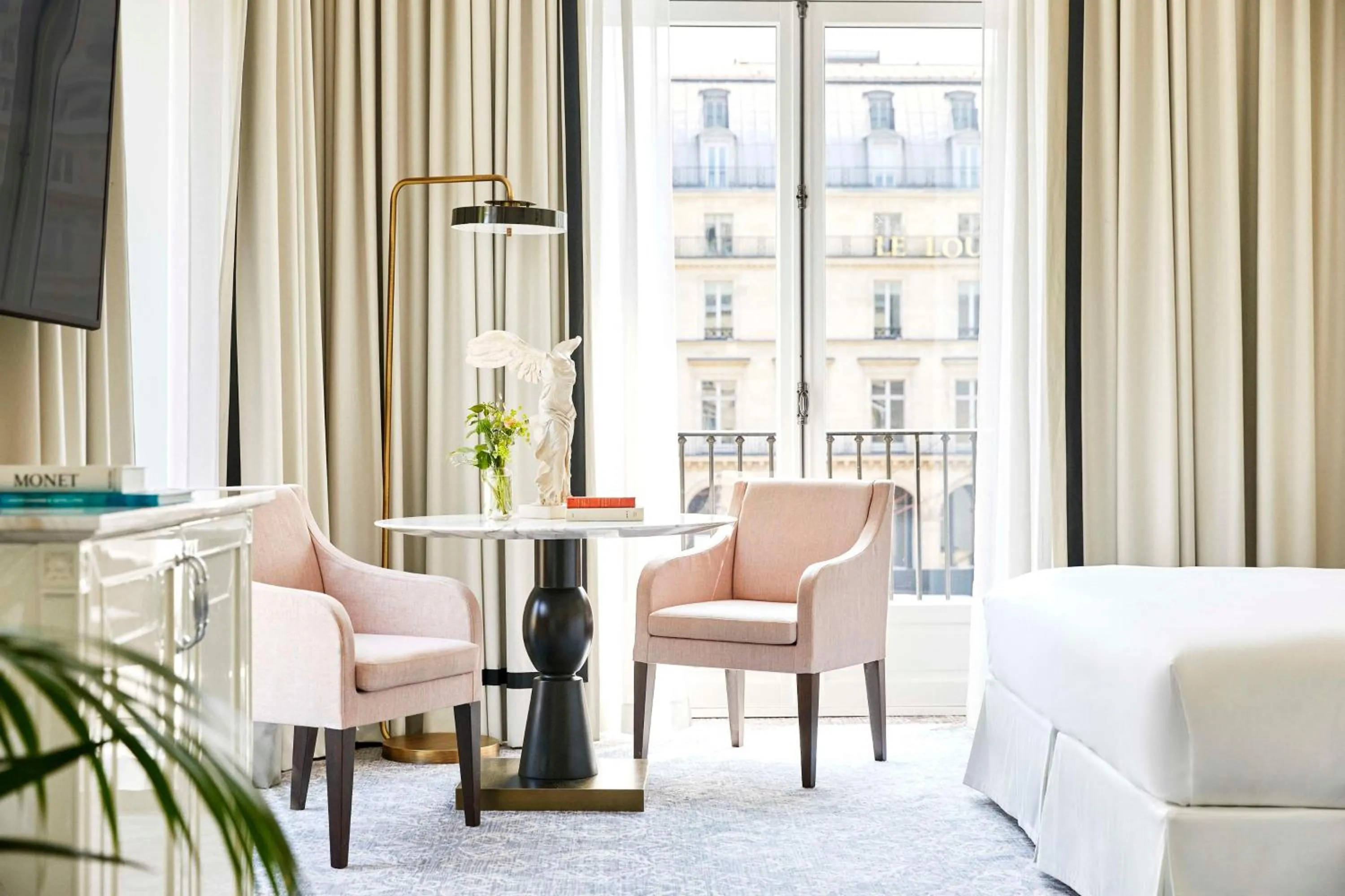 Photo of the whole room in Hôtel du Louvre, in The Unbound Collection by Hyatt