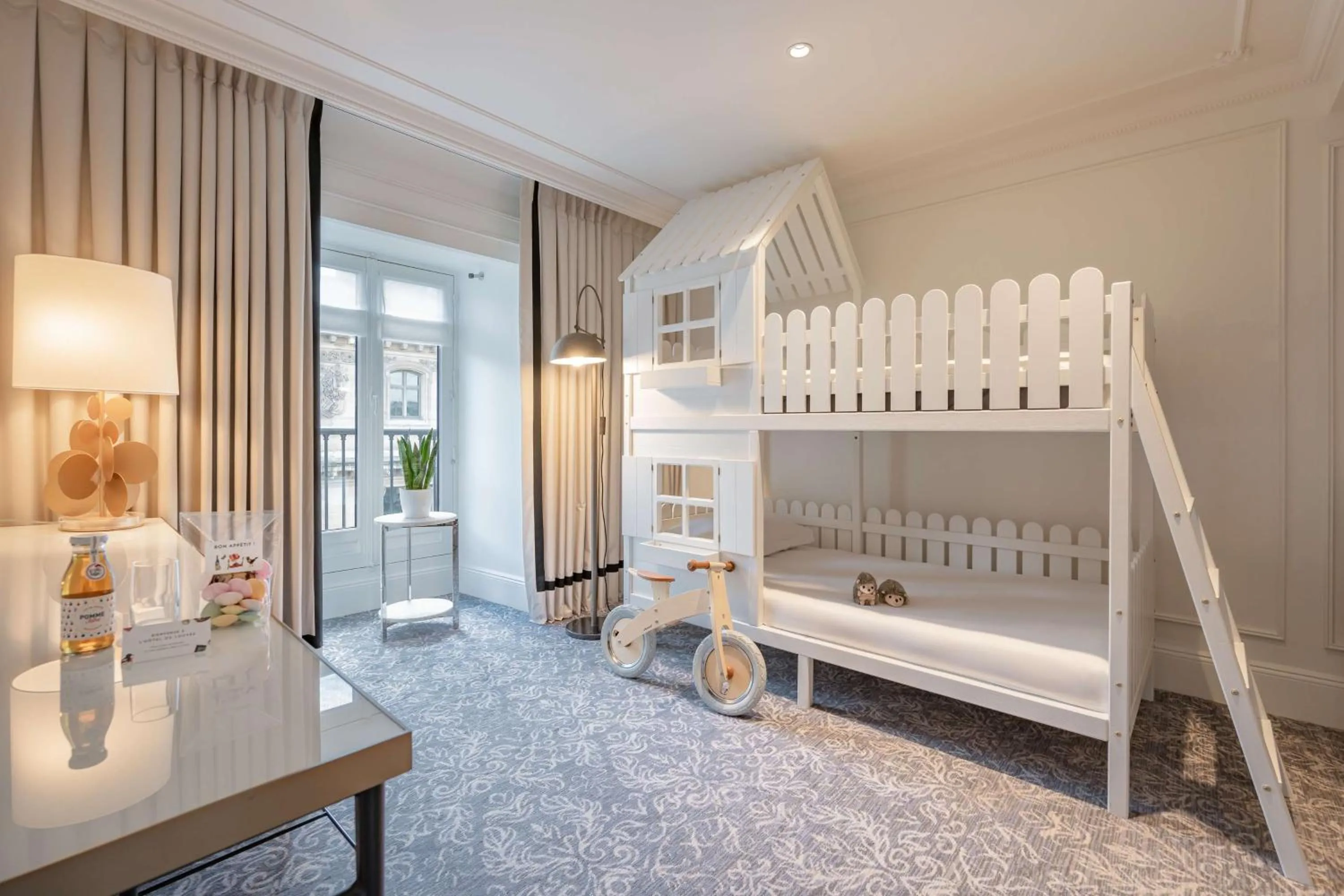 Photo of the whole room, Bed in Hôtel du Louvre, in The Unbound Collection by Hyatt