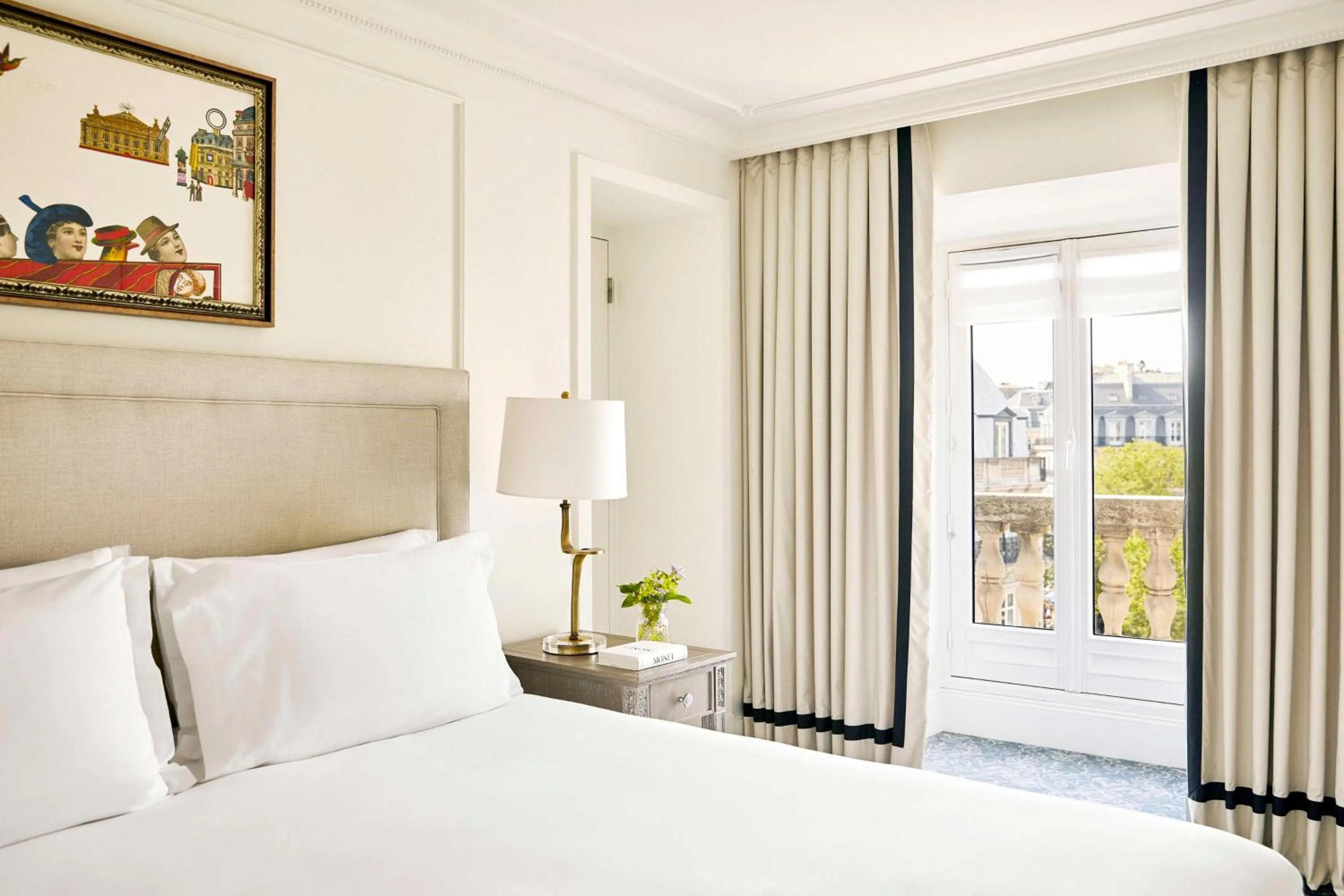 Photo of the whole room, Bed in Hôtel du Louvre, in The Unbound Collection by Hyatt
