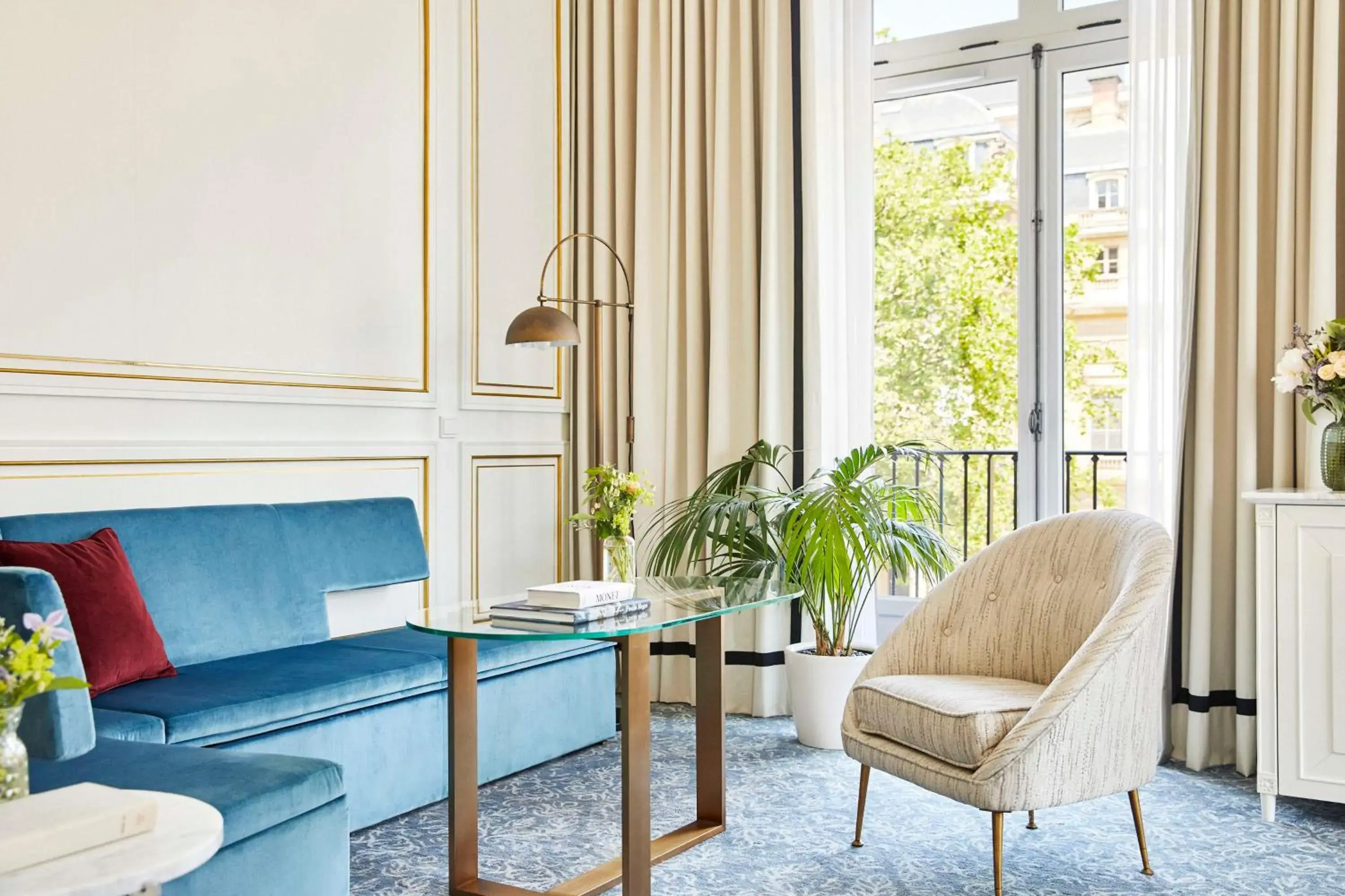 Photo of the whole room in Hôtel du Louvre, in The Unbound Collection by Hyatt Photo of the whole room in Hôtel du Louvre, in The Unbound Collection by Hyatt