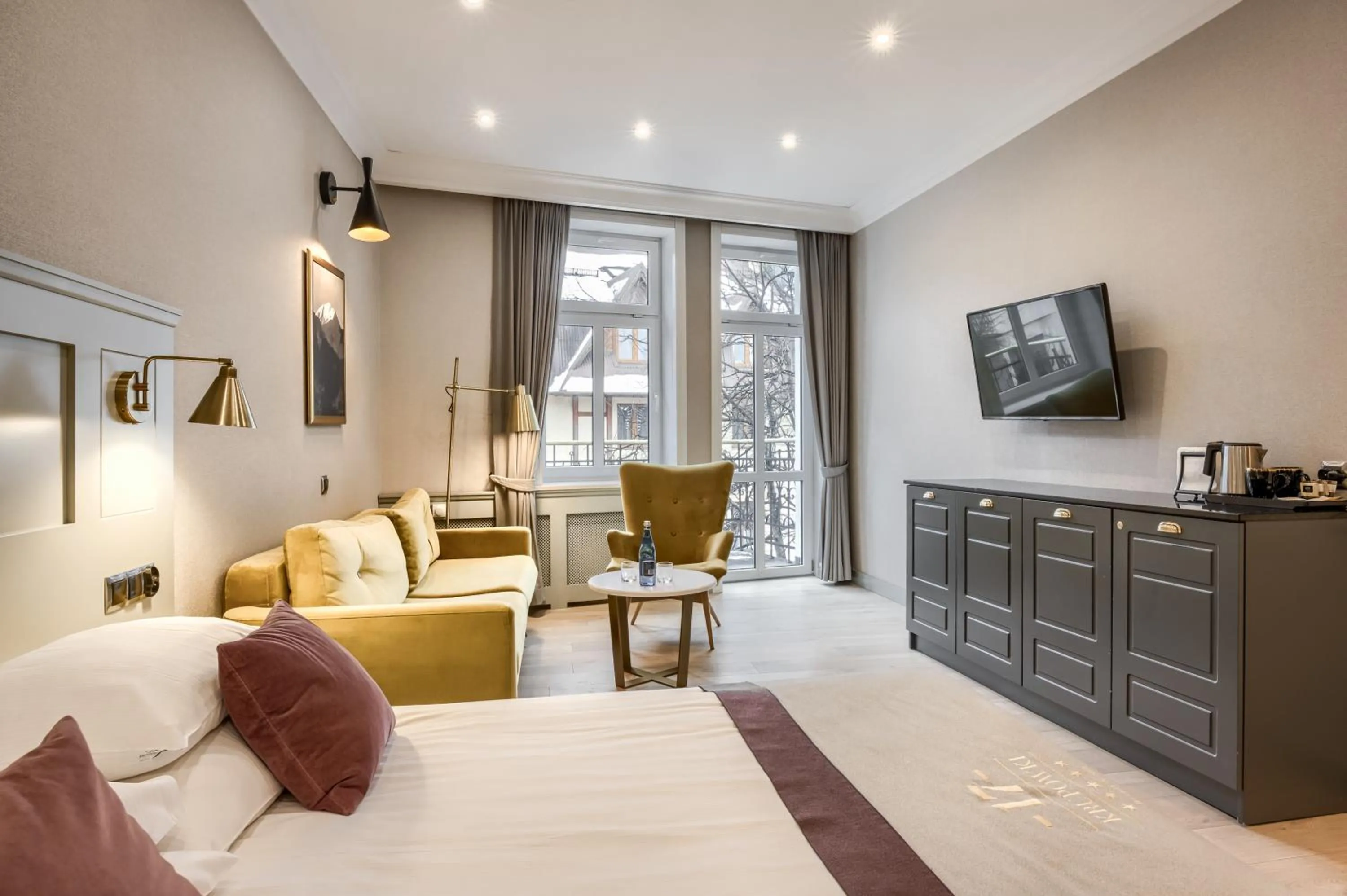 Bed in Krupówki 17 Resort & SPA