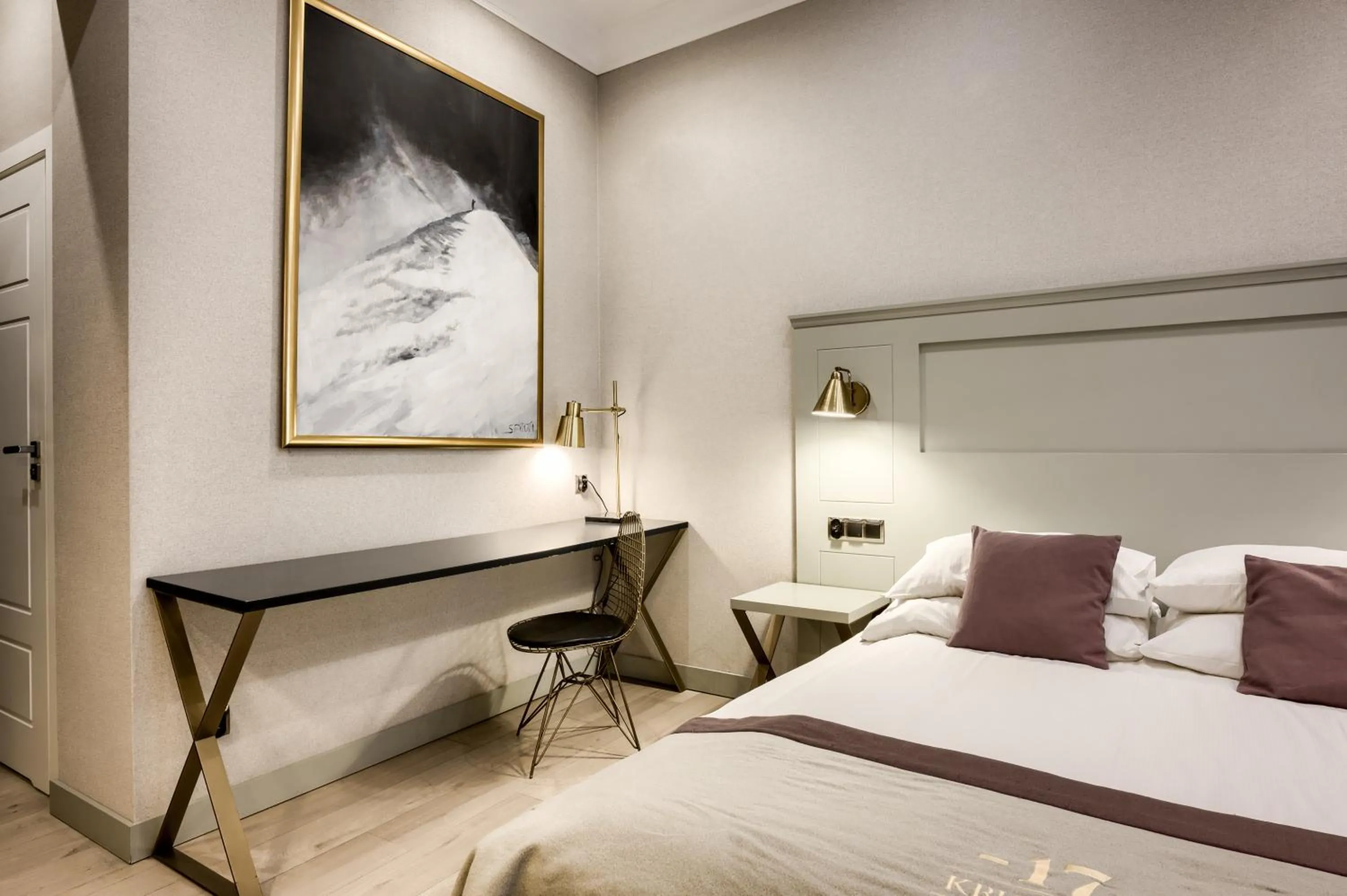 Photo of the whole room, Bed in Krupówki 17 Resort & SPA