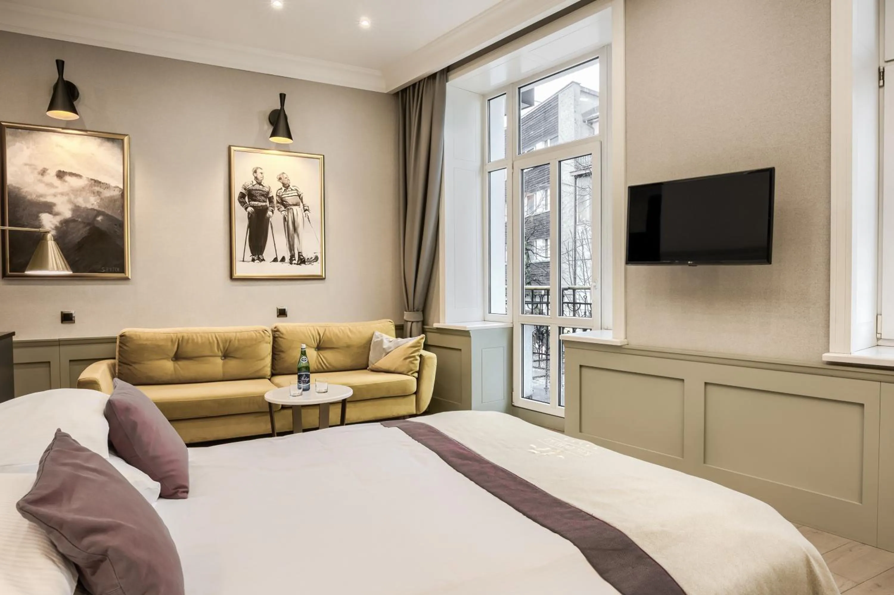 Photo of the whole room, Bed in Krupówki 17 Resort & SPA