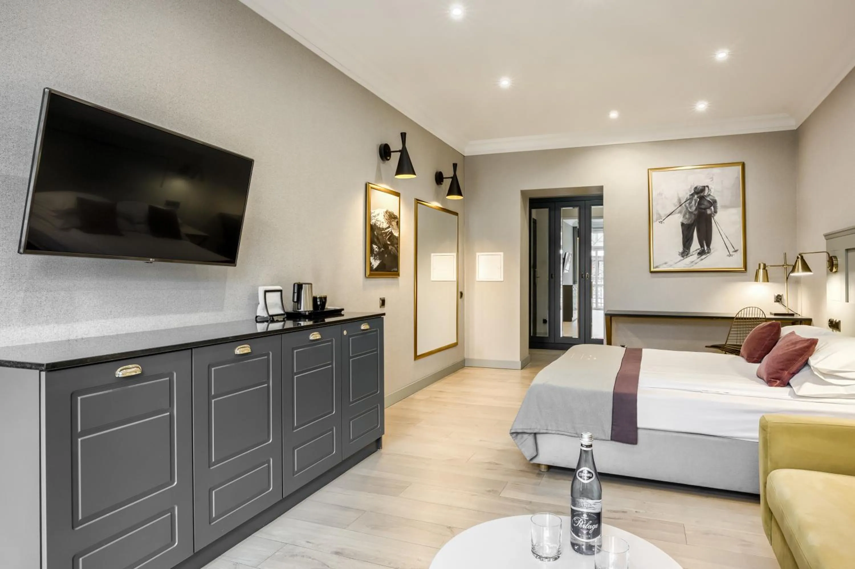 Bed in Krupówki 17 Resort & SPA