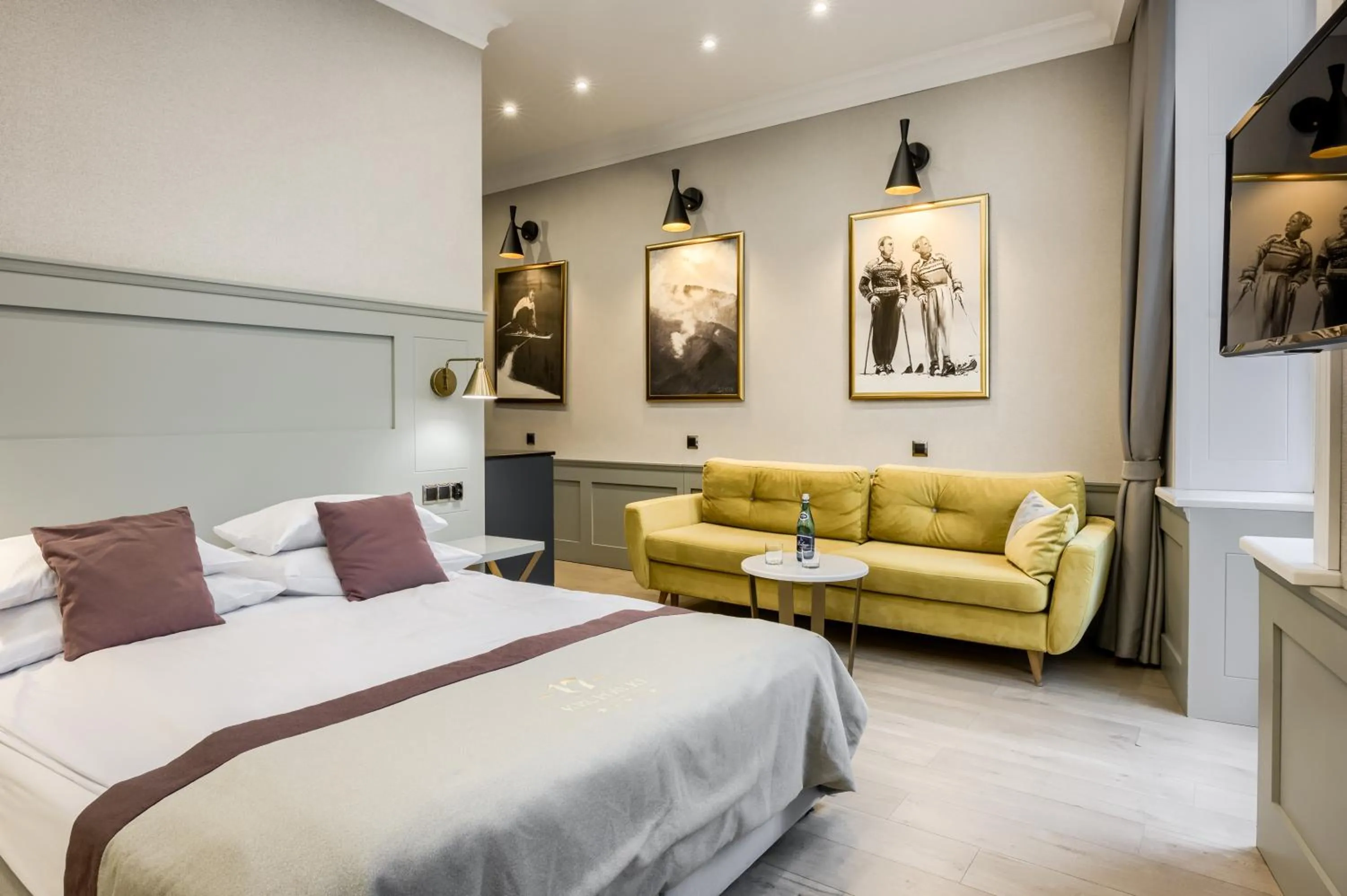 Photo of the whole room, Bed in Krupówki 17 Resort & SPA