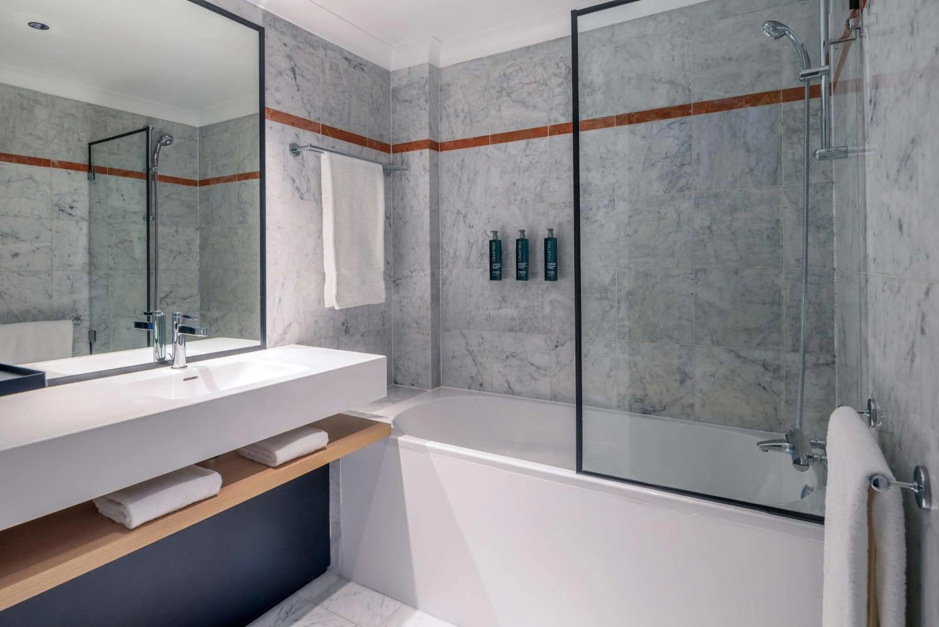 Bathroom in DoubleTree by Hilton Paris Bougival