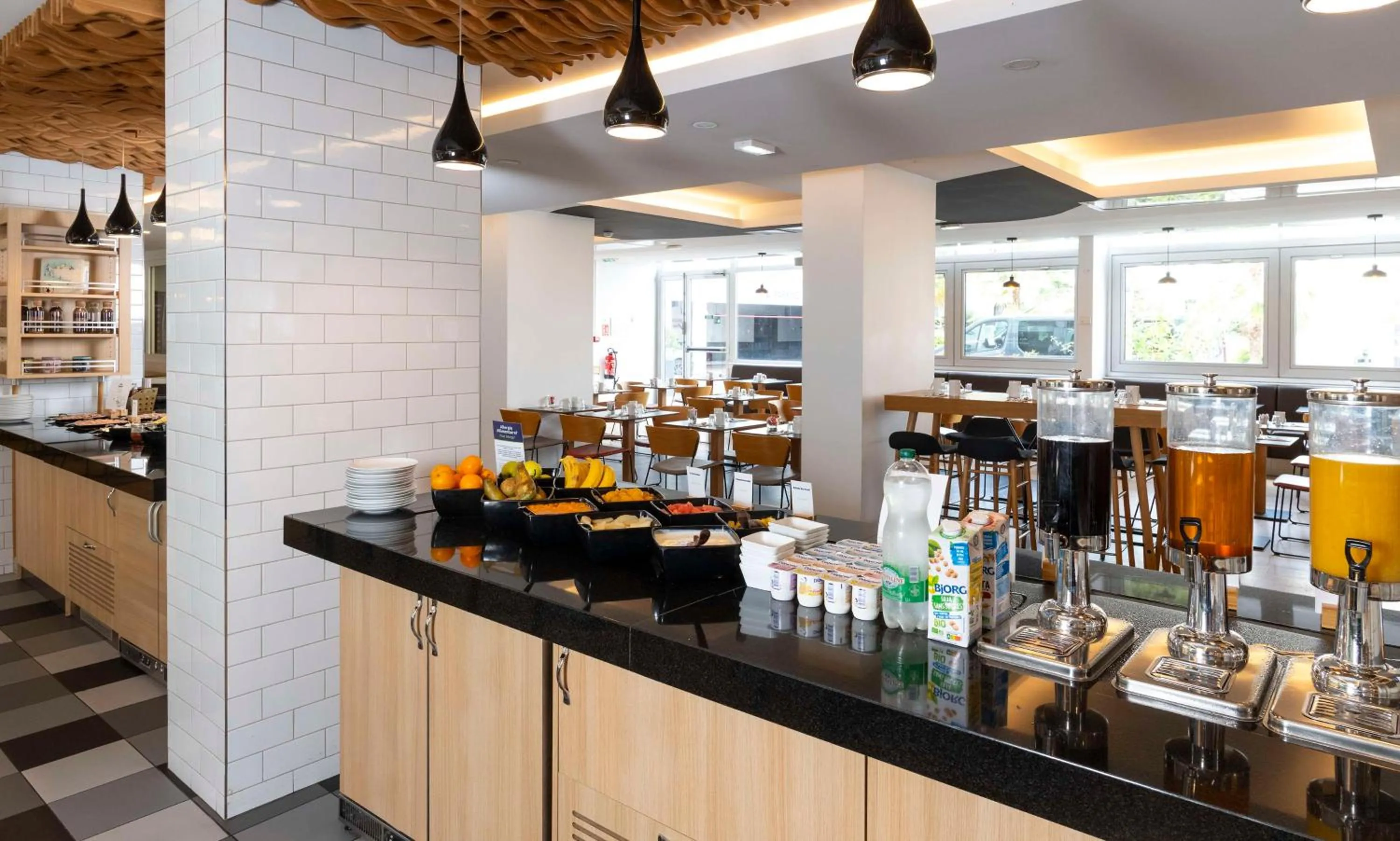 Breakfast in DoubleTree by Hilton Paris Bougival