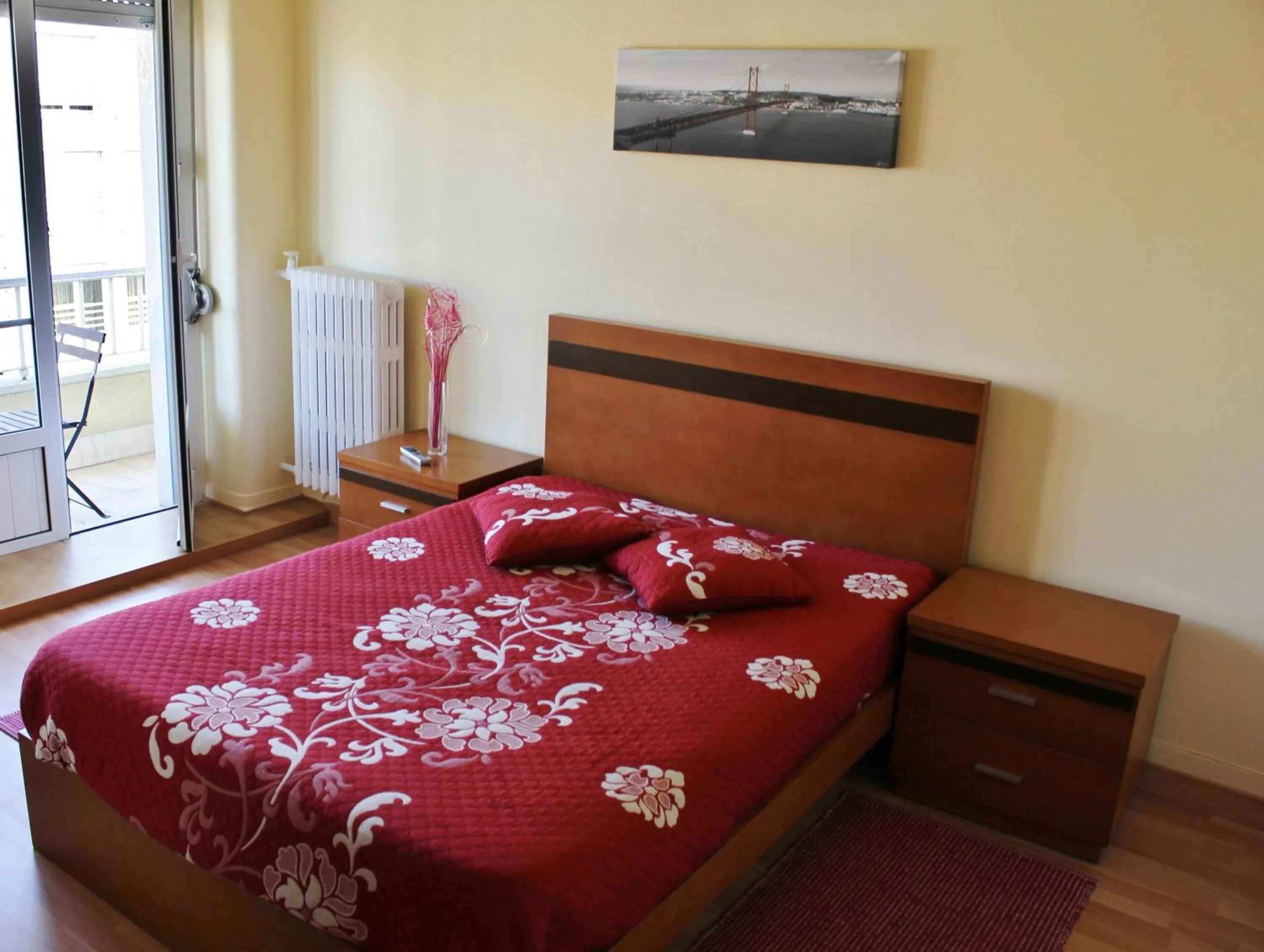 Bed in Residencial Duque de Saldanha