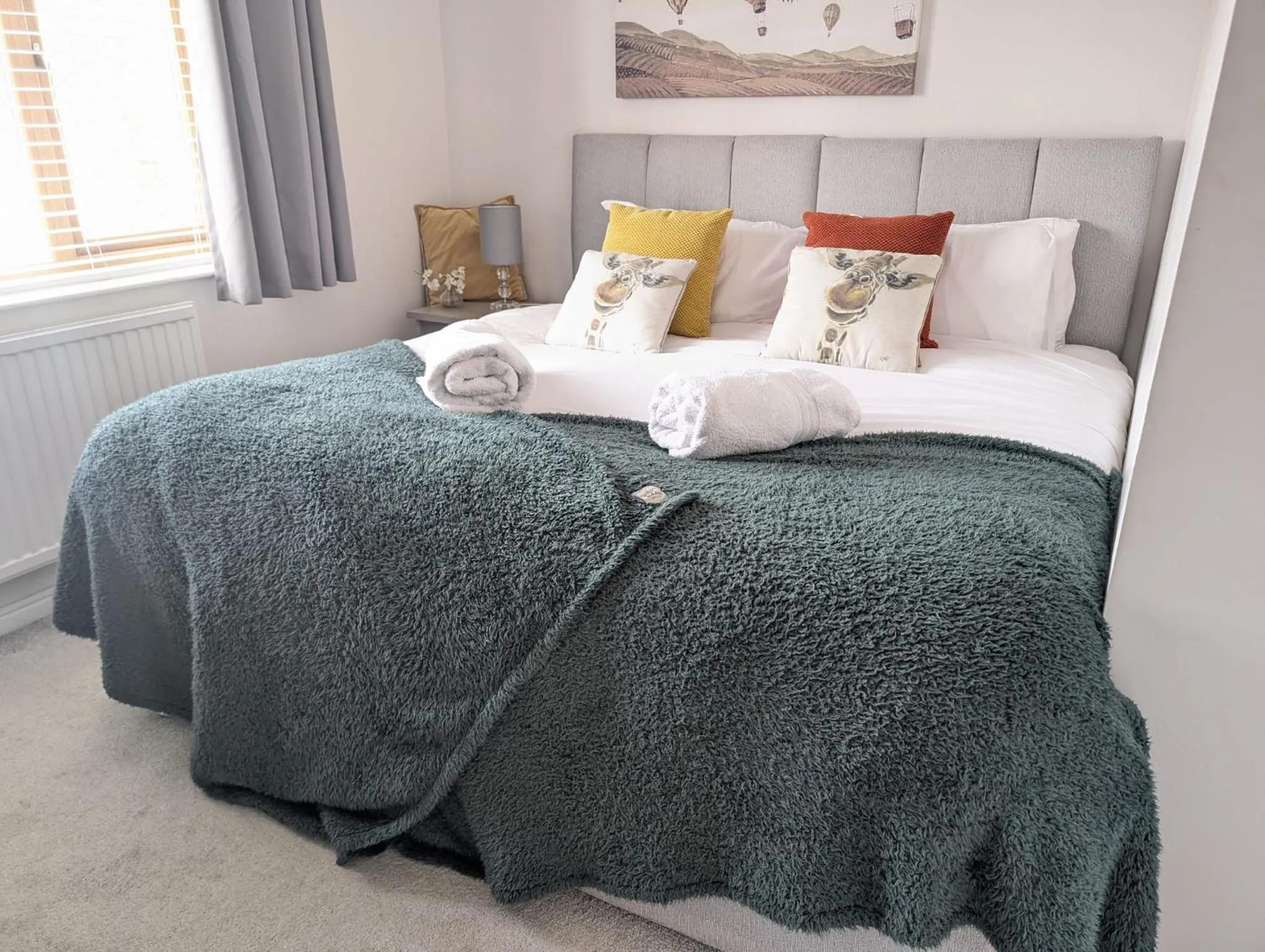 Bedroom, Bed in 2BR-Dean Hse-Fully Equipped-Parking-WiFi-Short Long Stays