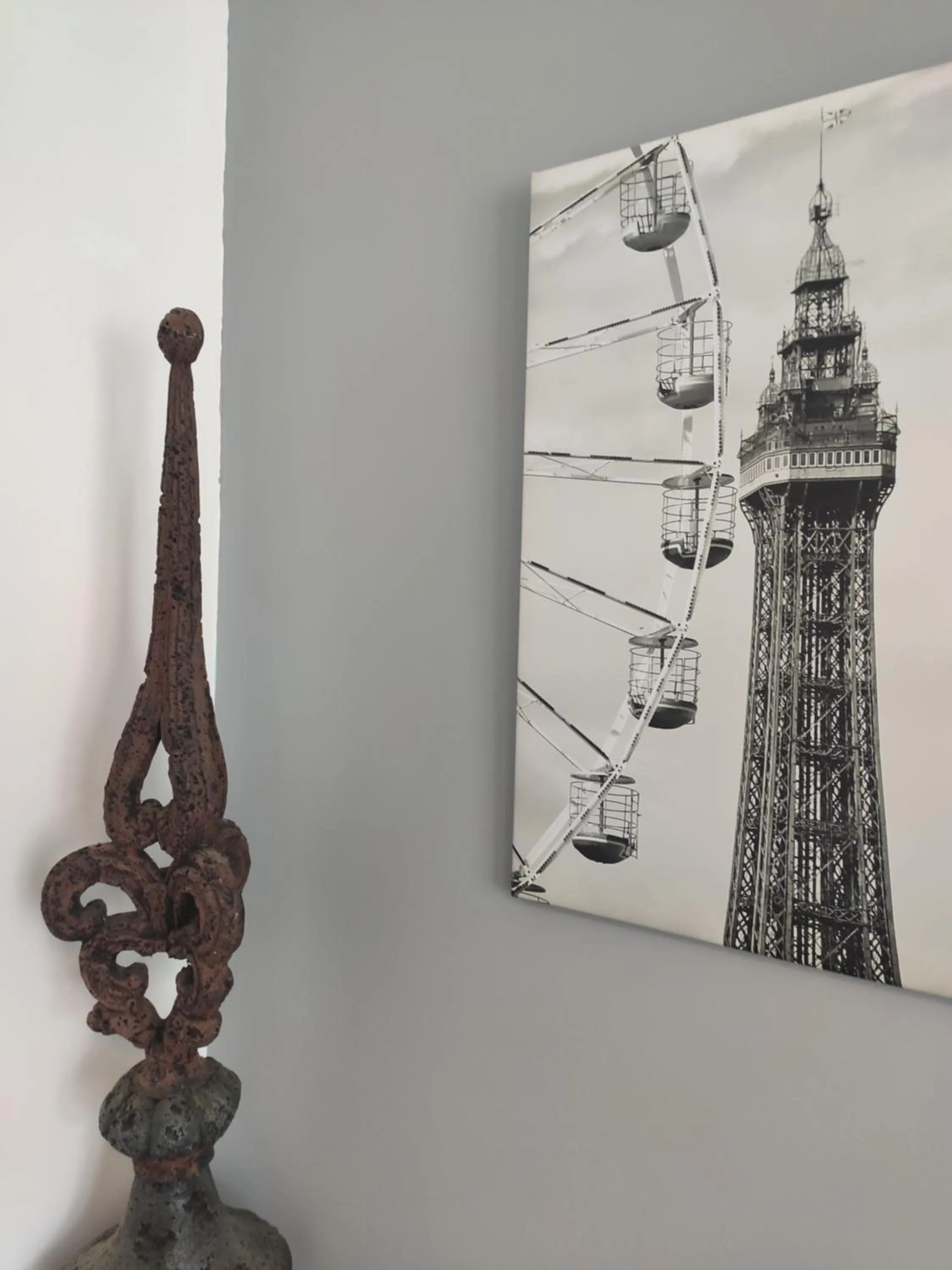 Decorative detail in Q Accommodation