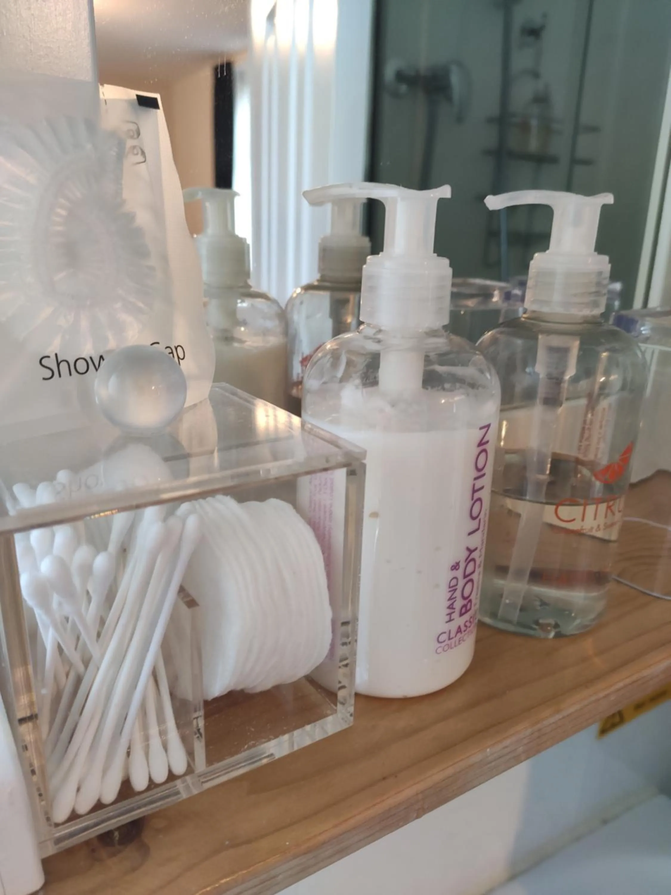 Bathroom in Q Accommodation