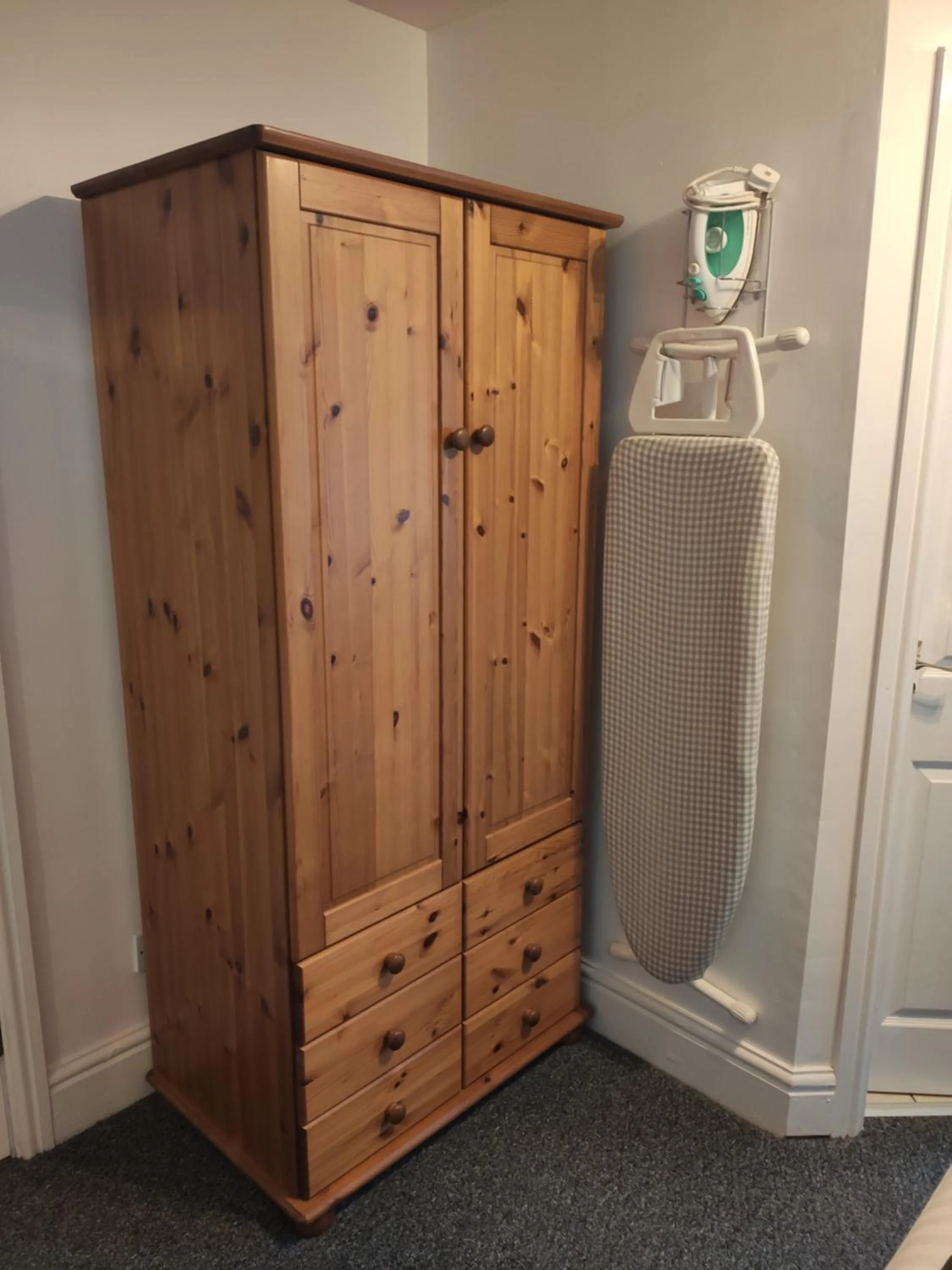 wardrobe in Q Accommodation