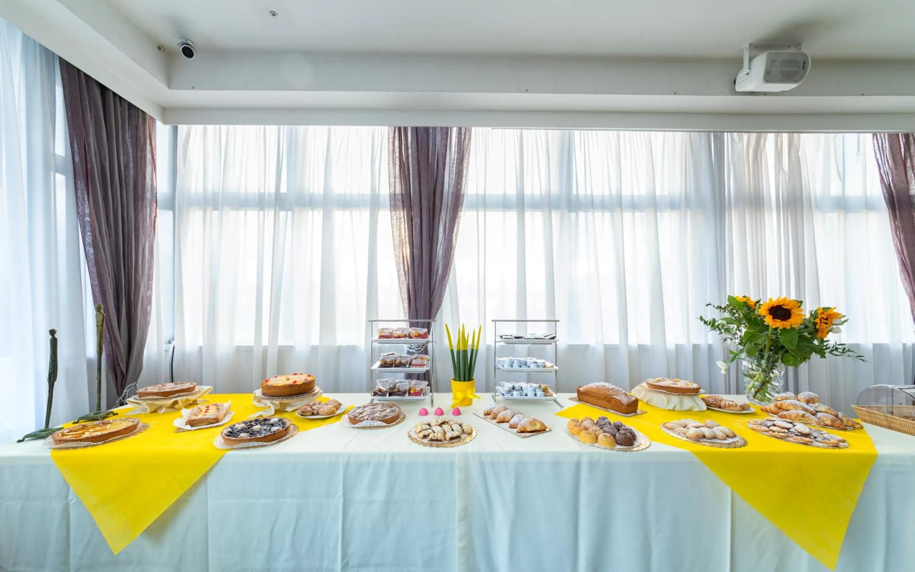 Food and drinks in Hotel del Sole