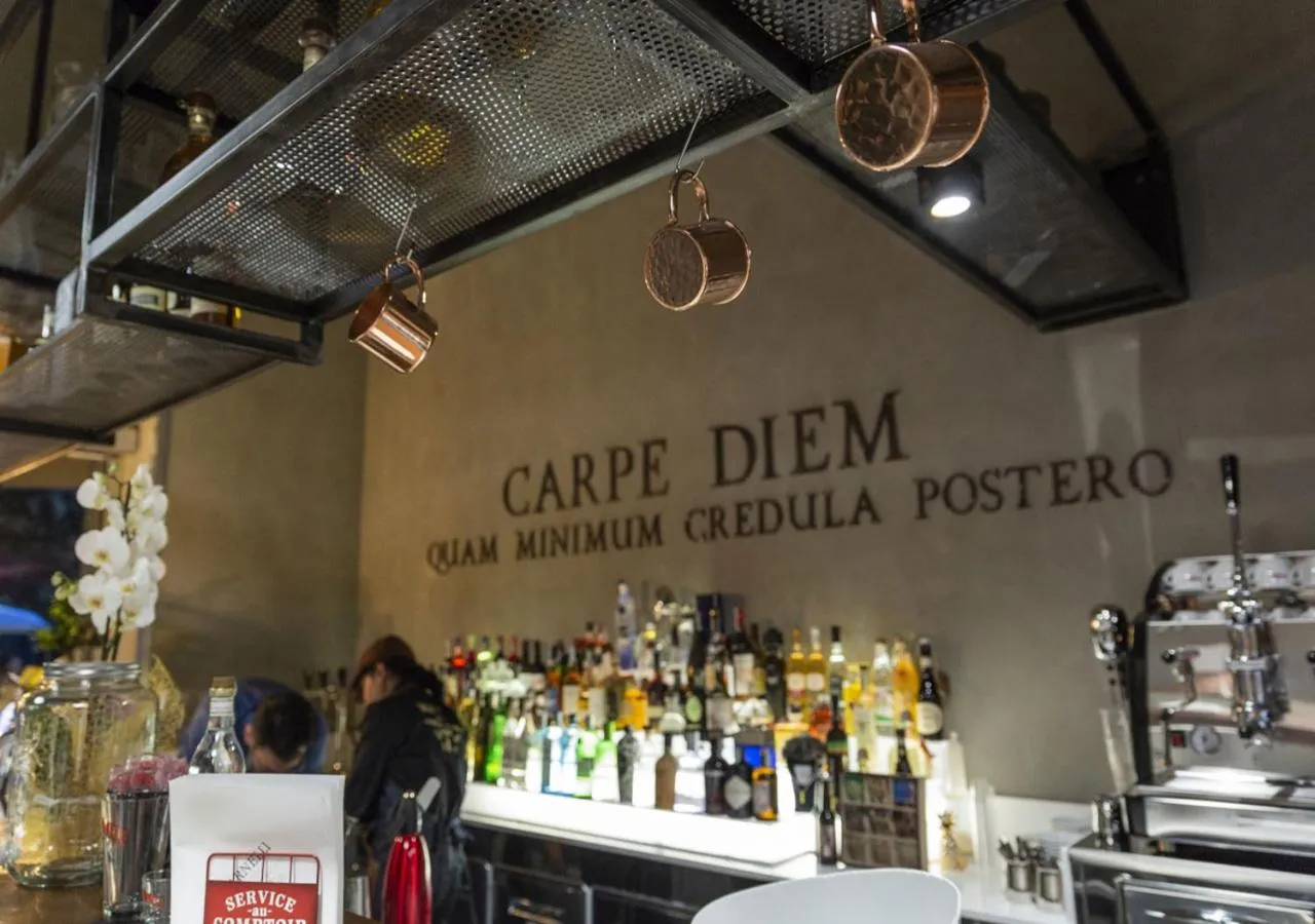 Restaurant/places to eat in Hotel del Sole