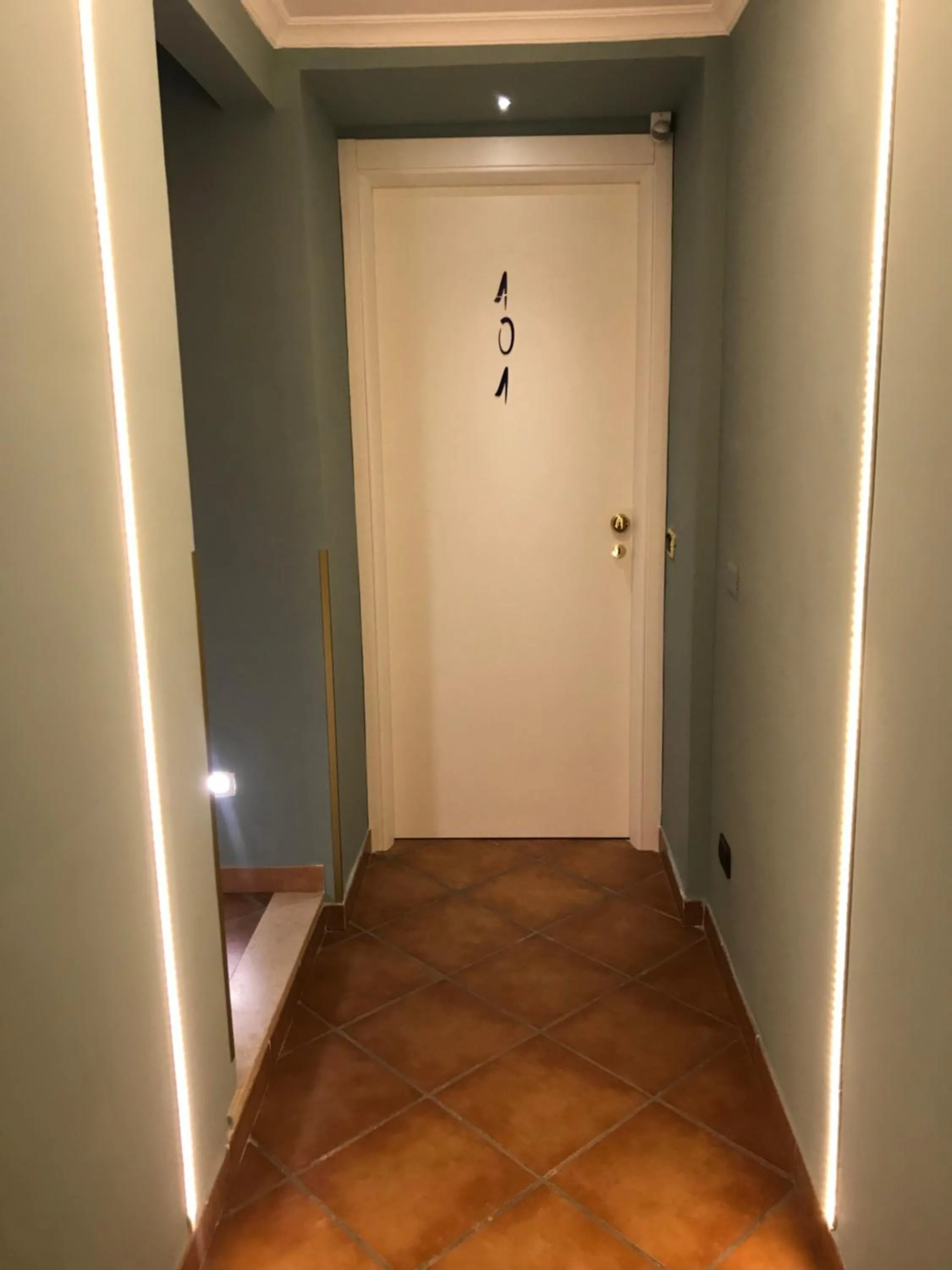 Decorative detail in Base Napoli Plebiscito