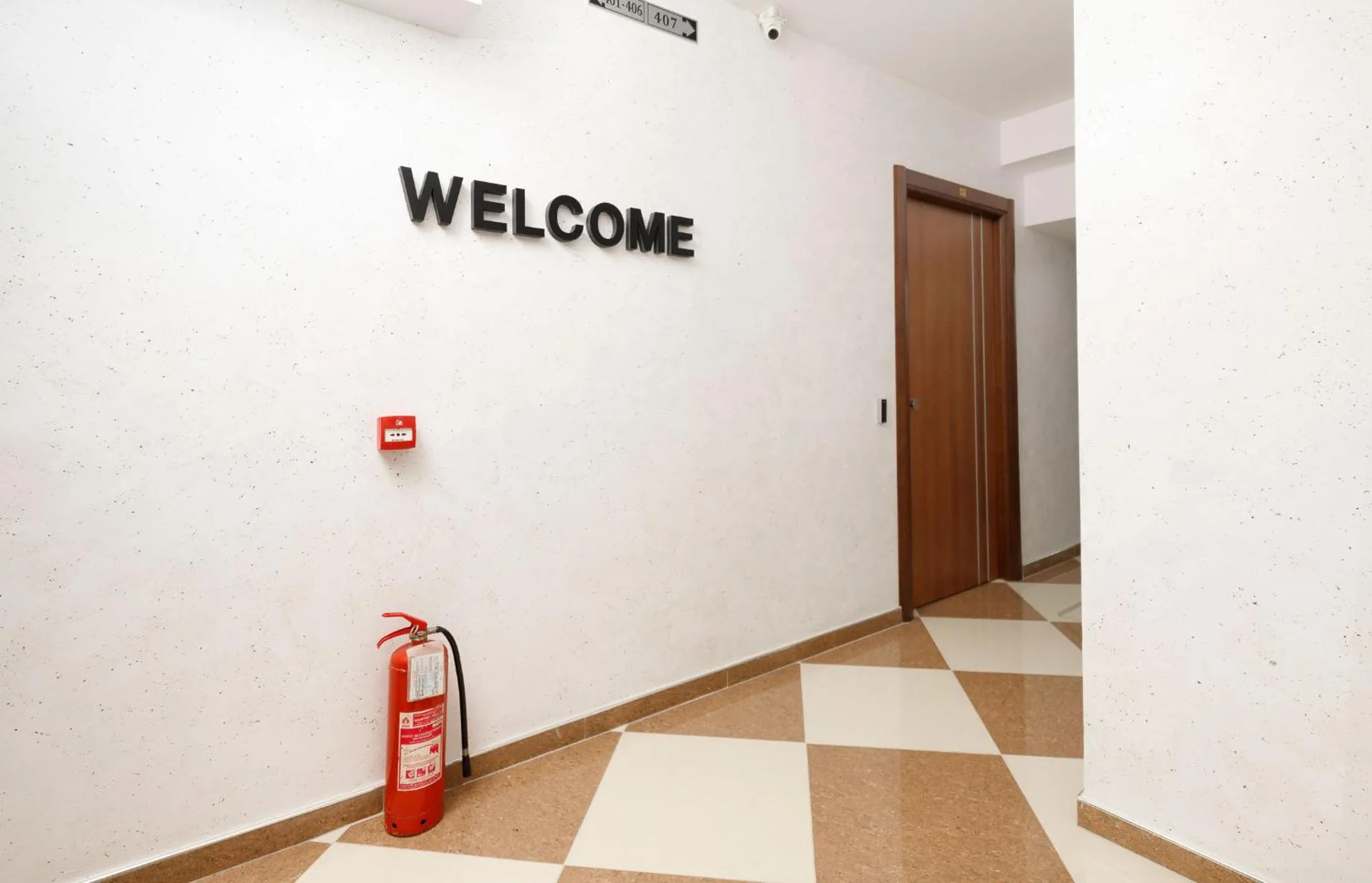 Property building in Hotel Green Center Gili