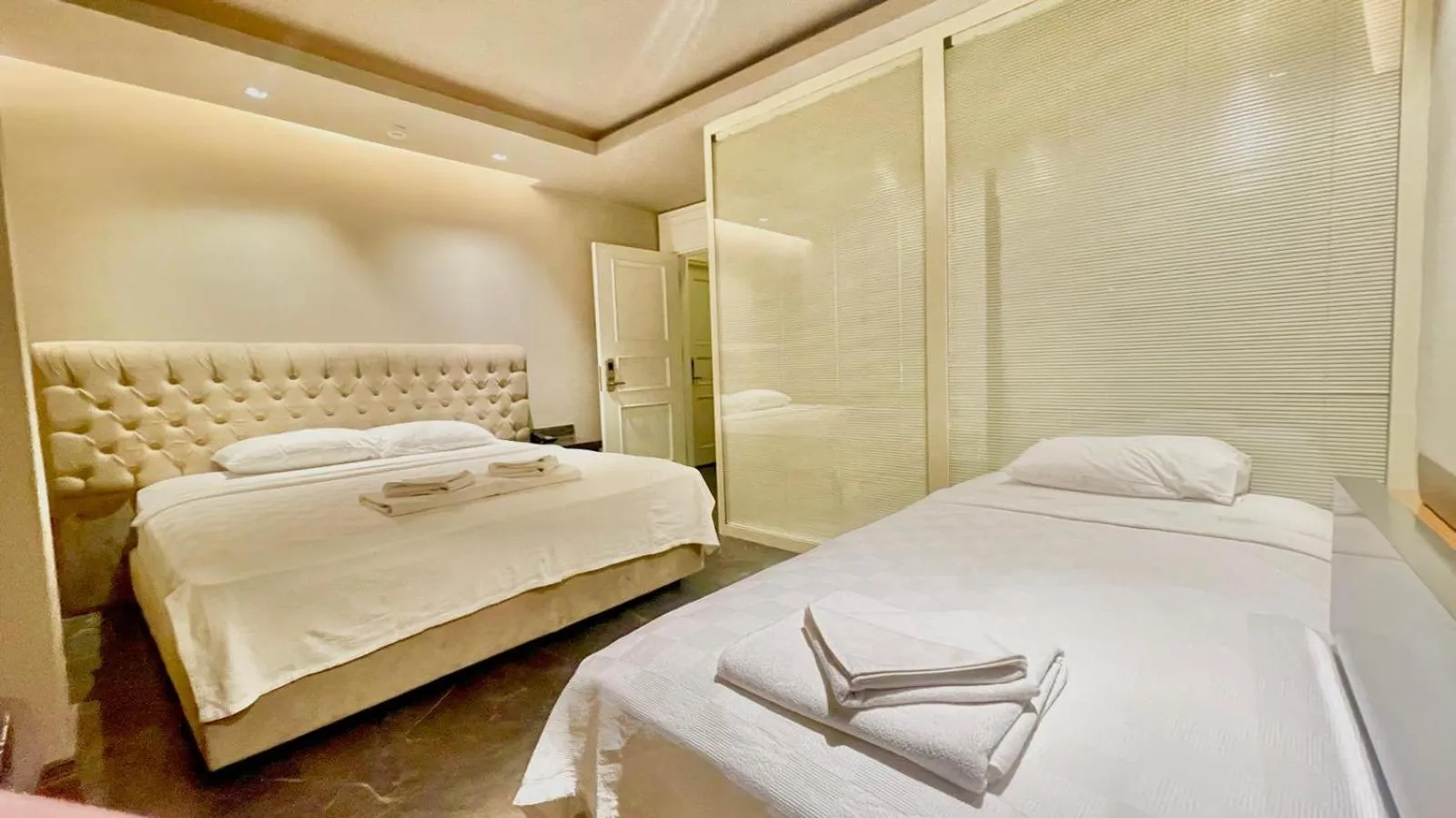 Basic Triple Room in Upper House