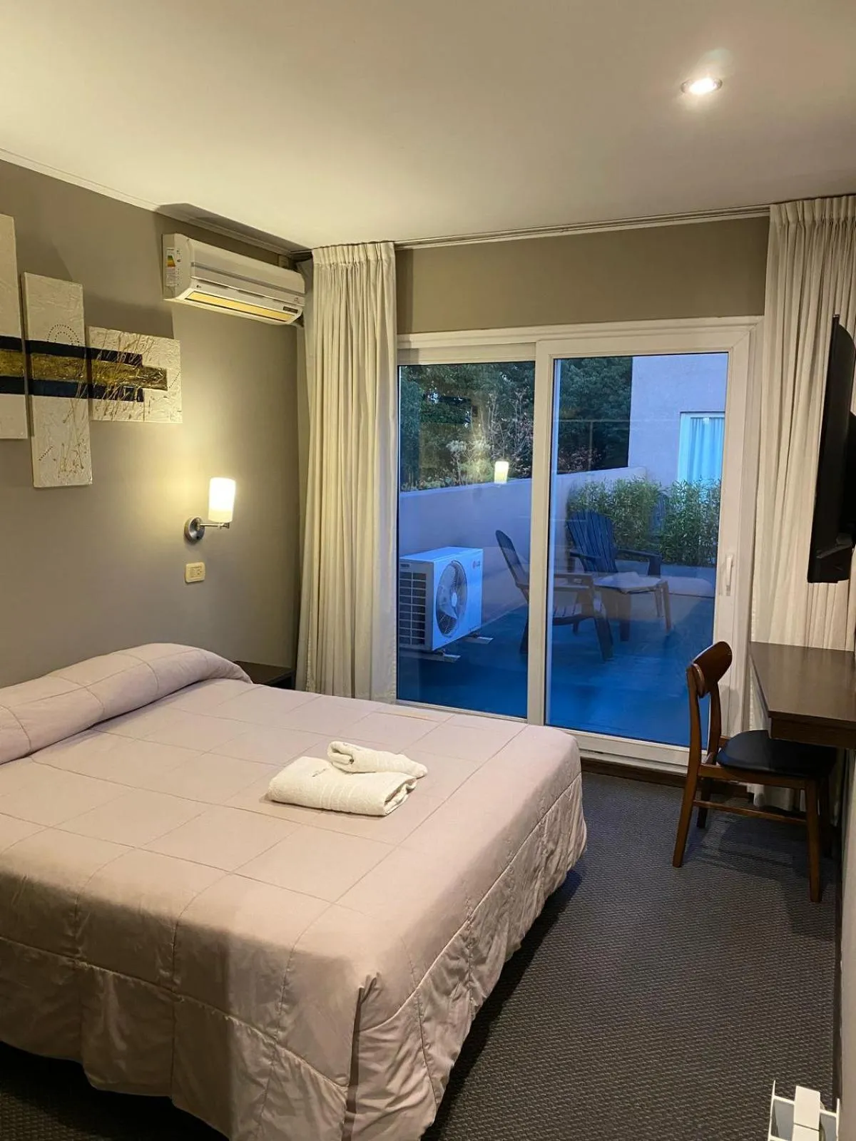 Double or Twin Room in Hotel Aires de Tandil