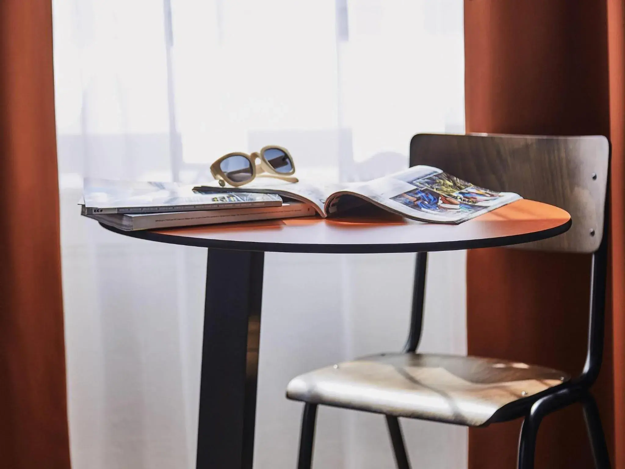 Bedroom in Ibis Styles Hyères Rooftop & Spa Bedroom in Ibis Styles Hyères Rooftop & Spa