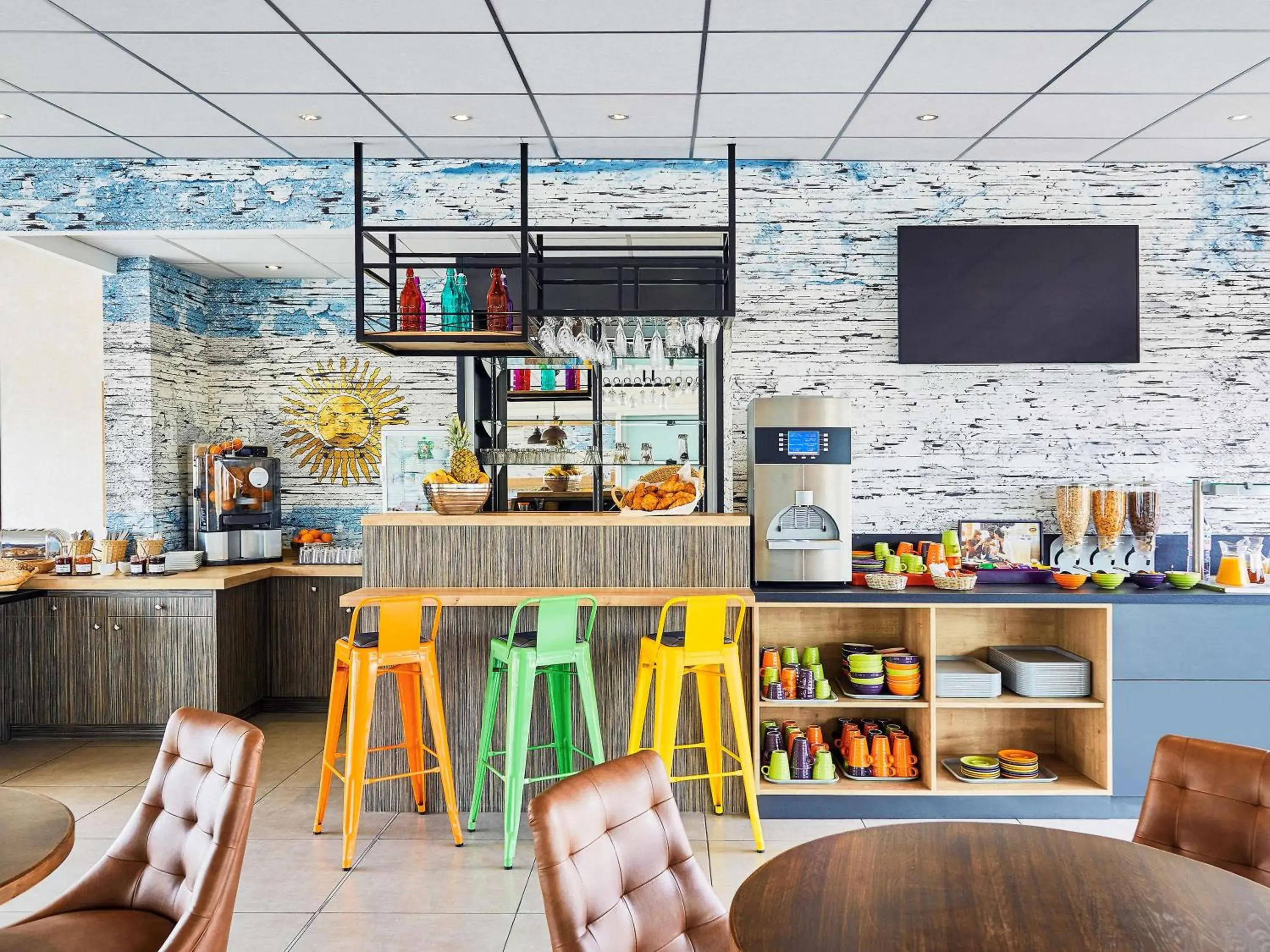 Restaurant/places to eat in Ibis Styles Hyères Rooftop & Spa Restaurant/places to eat in Ibis Styles Hyères Rooftop & Spa