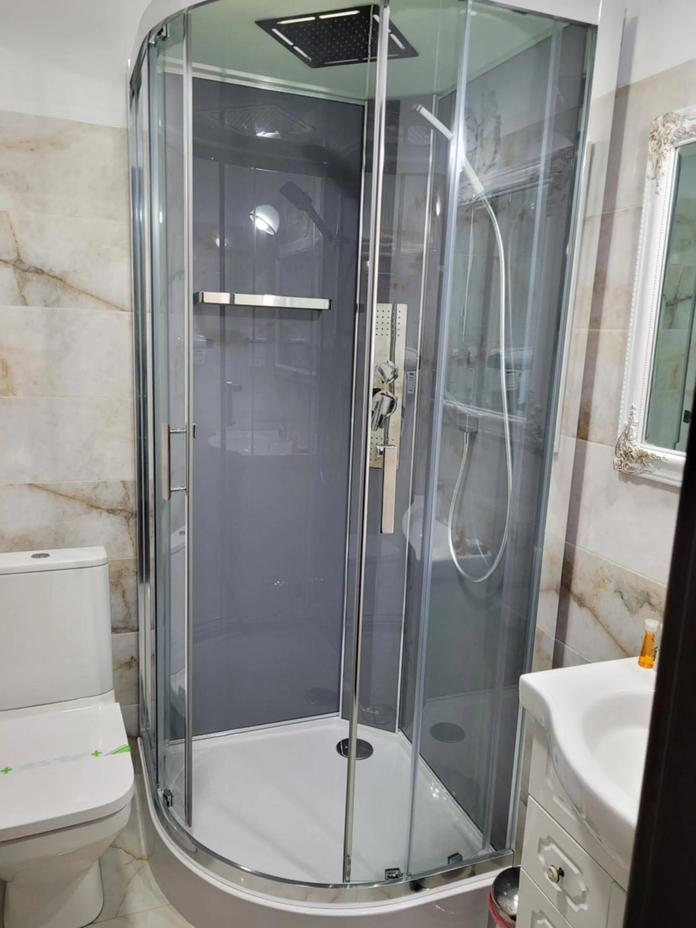 Bathroom in LOTUS Boutique