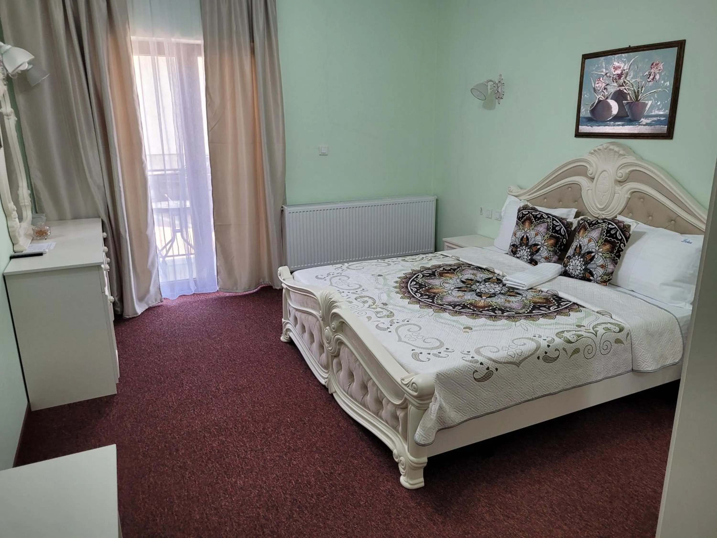 Photo of the whole room, Bed in LOTUS Boutique