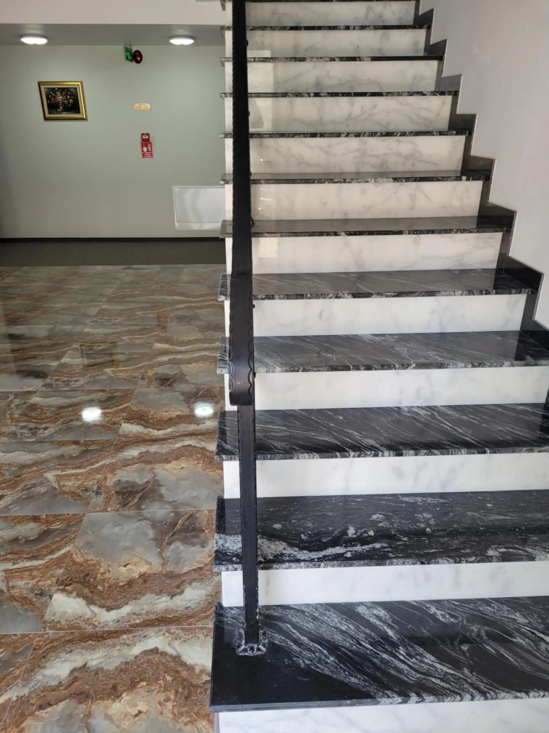 Facade/entrance in LOTUS Boutique Facade/entrance in LOTUS Boutique