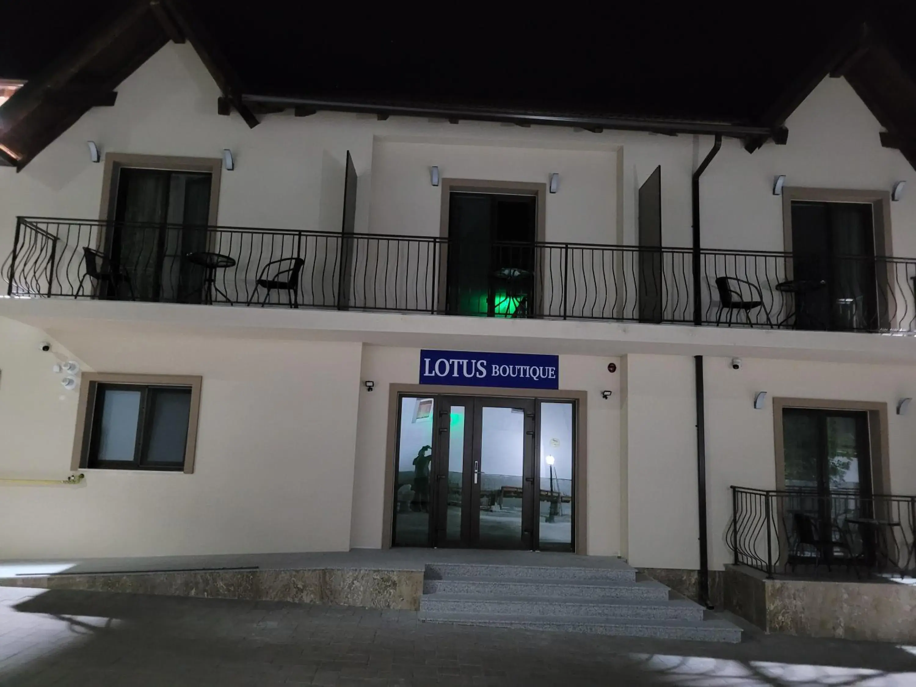 Facade/entrance in LOTUS Boutique Facade/entrance in LOTUS Boutique