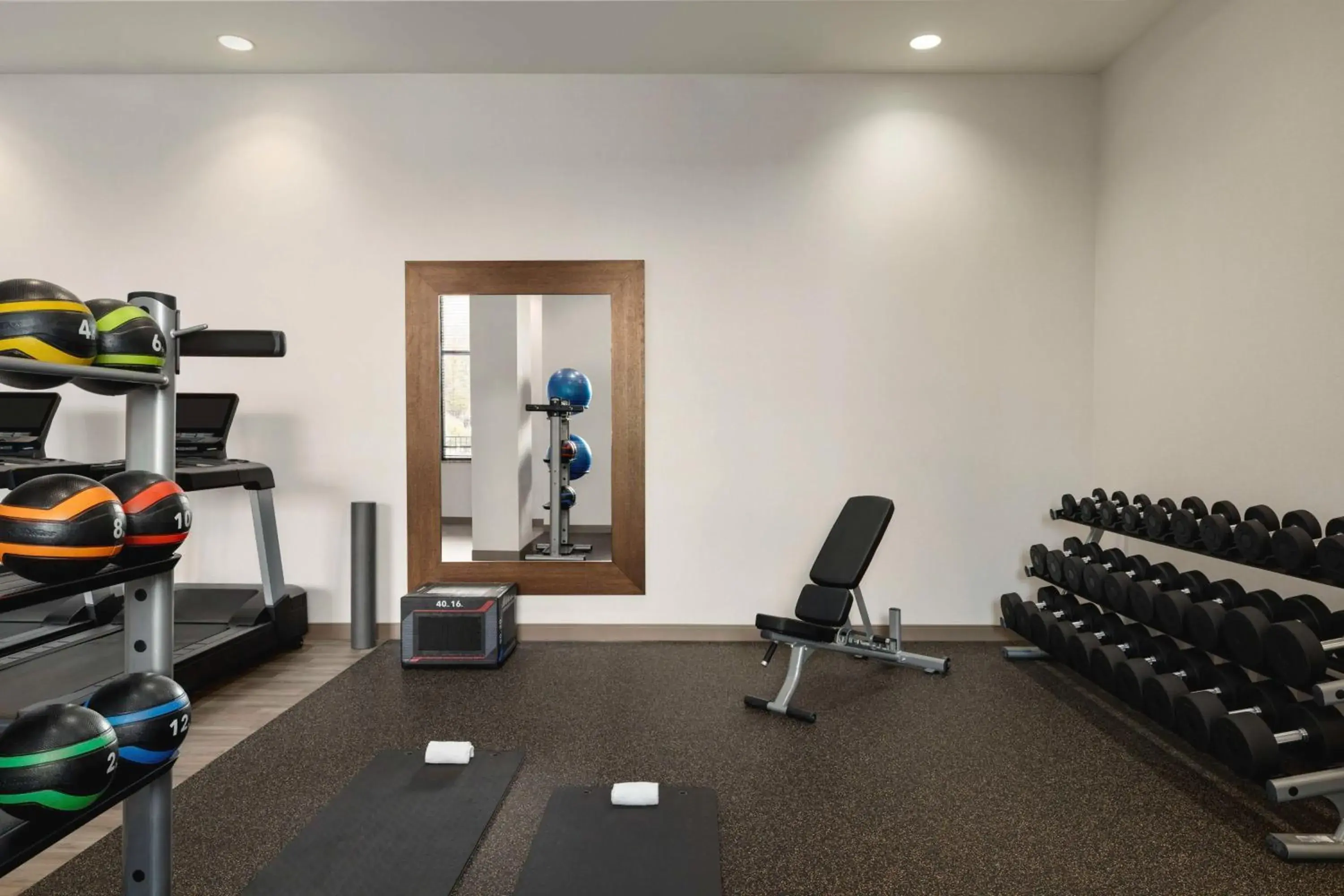 Fitness centre/facilities in Embassy Suites Chattanooga Hamilton Place Fitness centre/facilities in Embassy Suites Chattanooga Hamilton Place