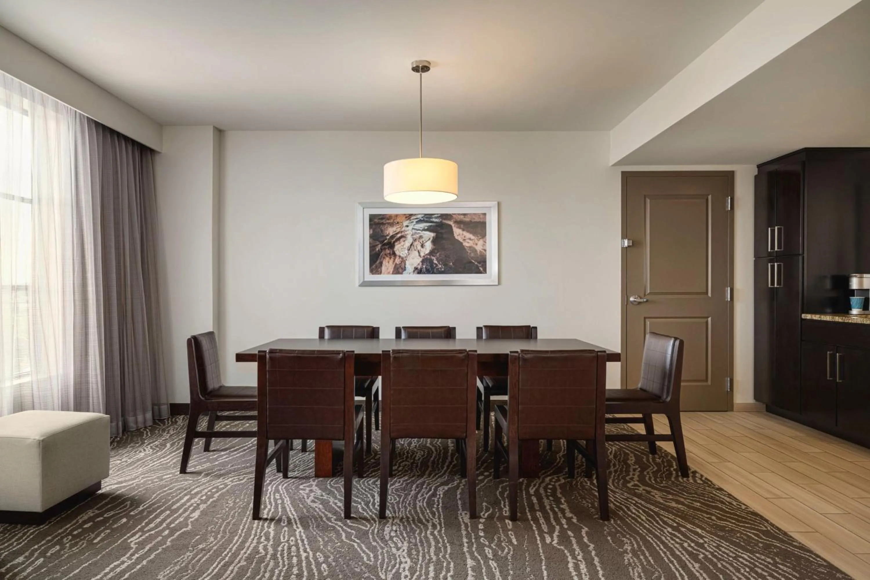 Kitchen or kitchenette in Embassy Suites Chattanooga Hamilton Place