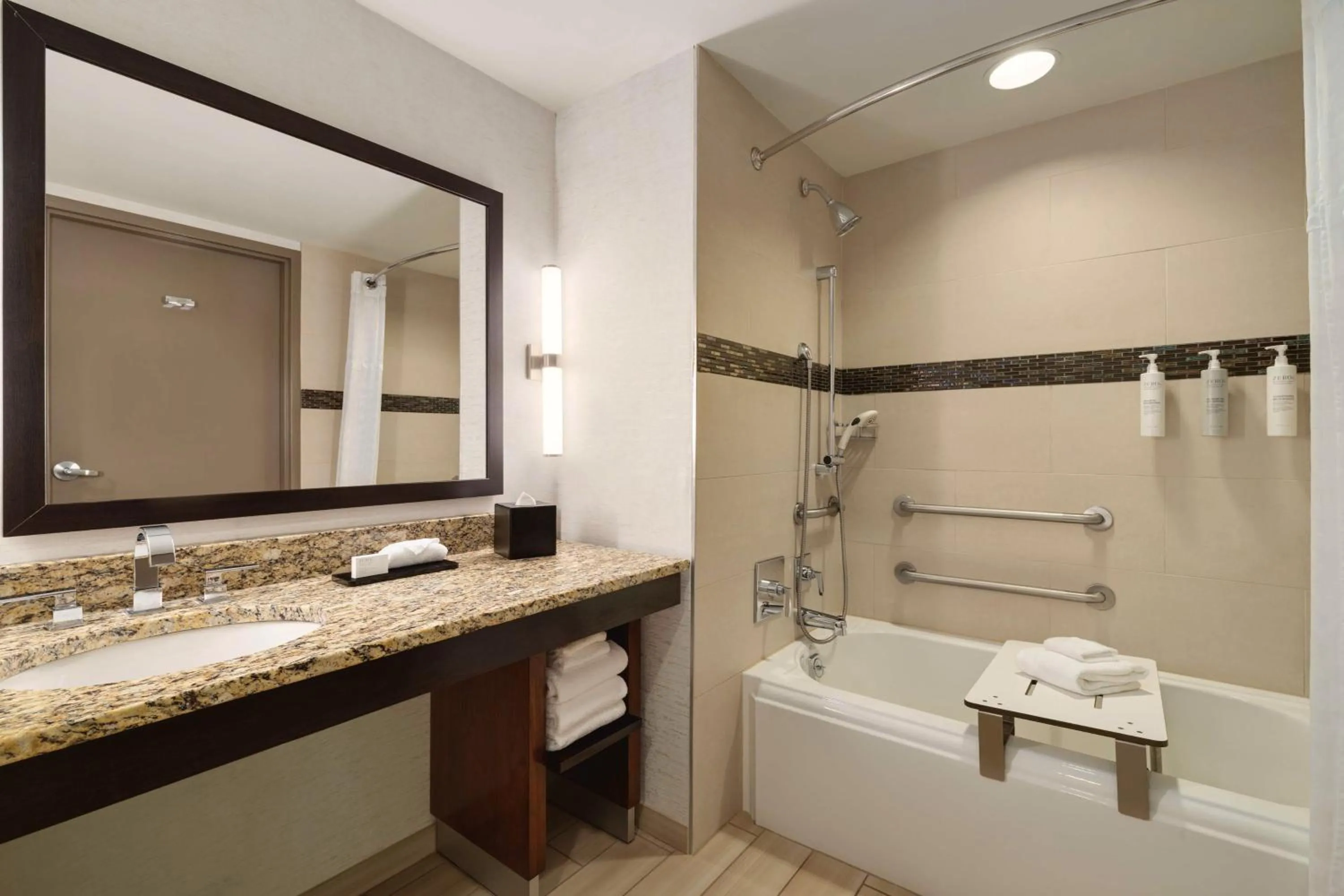 Bathroom in Embassy Suites Chattanooga Hamilton Place