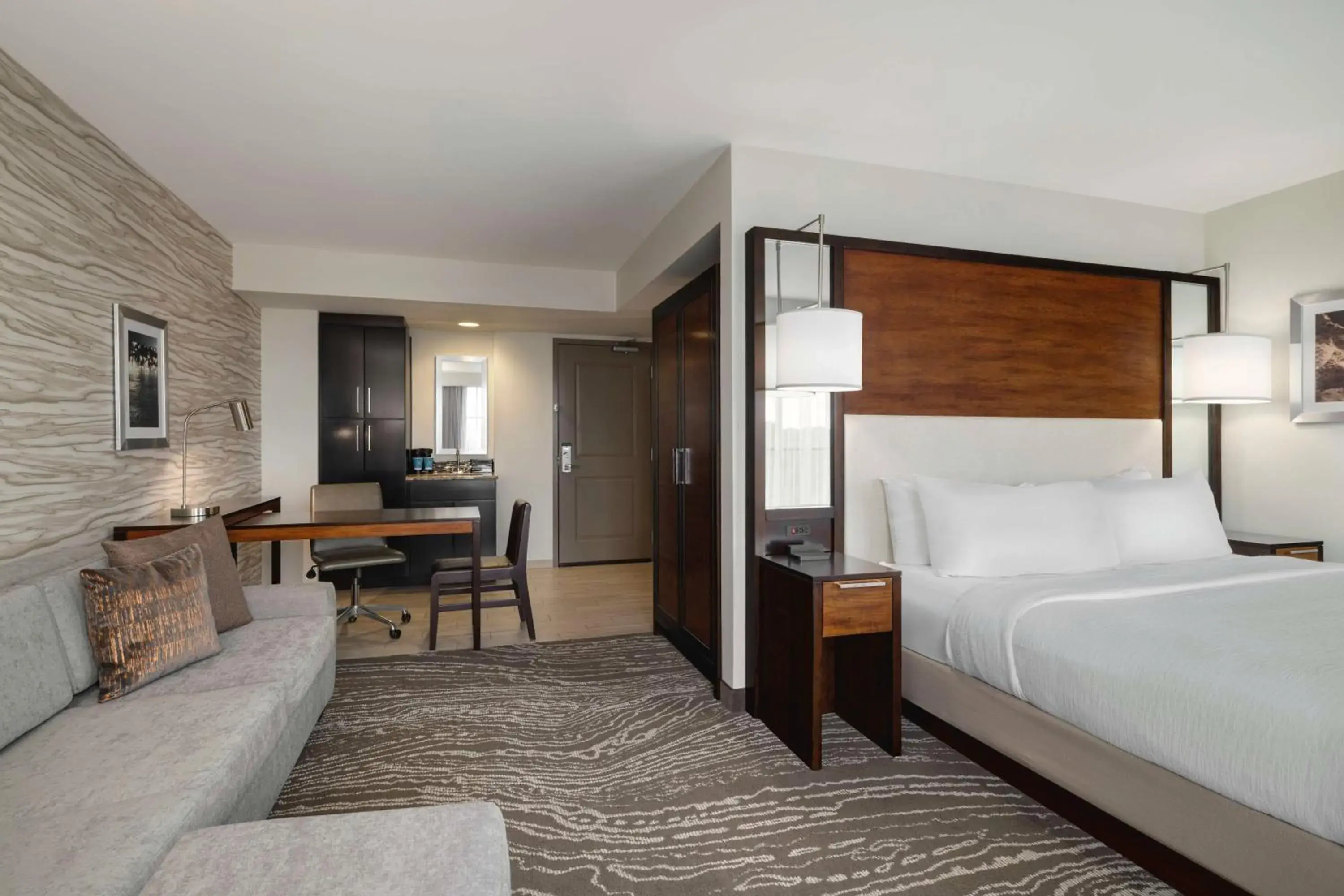 King Studio Suite in Embassy Suites Chattanooga Hamilton Place King Studio Suite in Embassy Suites Chattanooga Hamilton Place