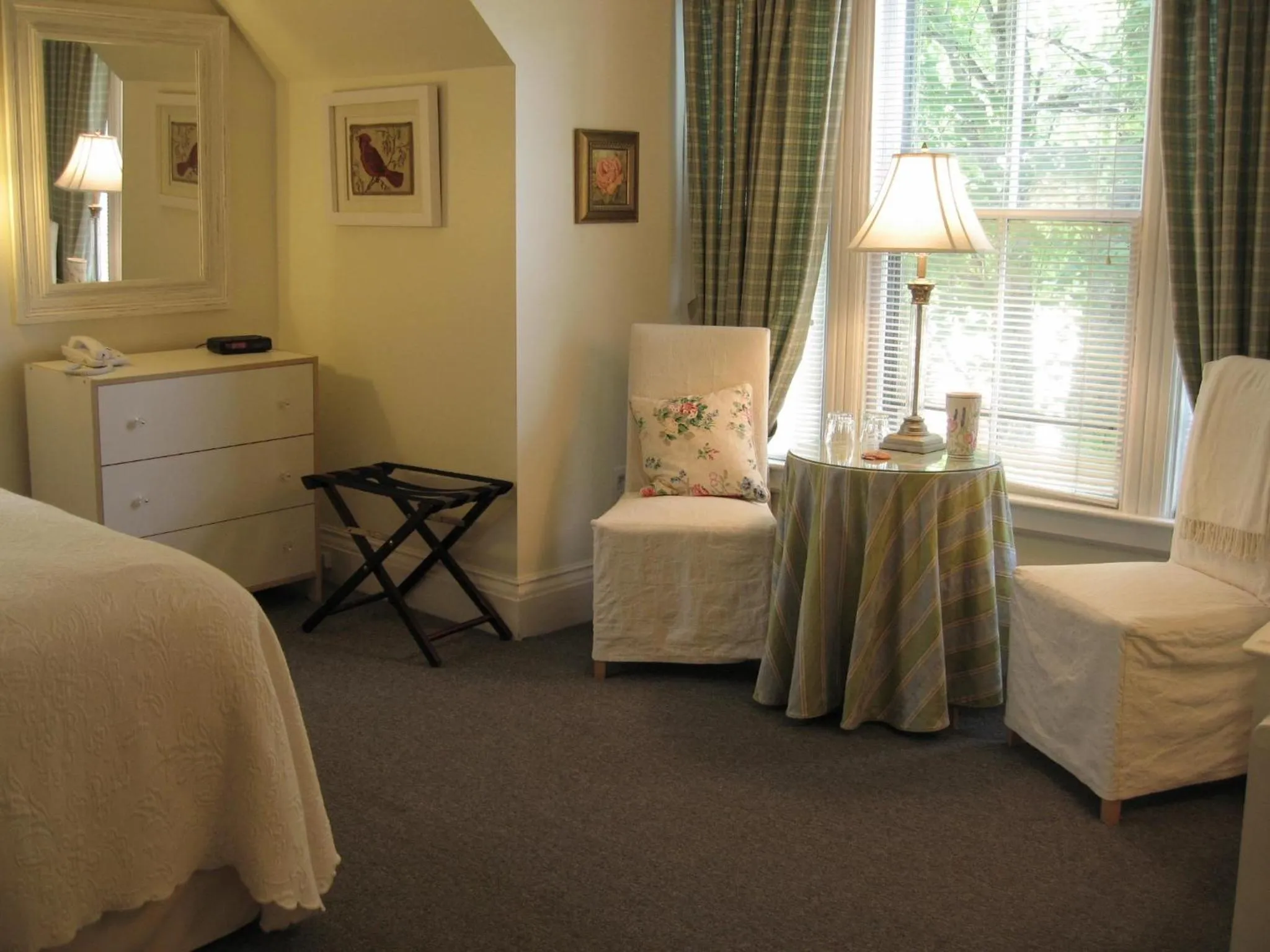 Decorative detail, Bed in Dunlop Inn
