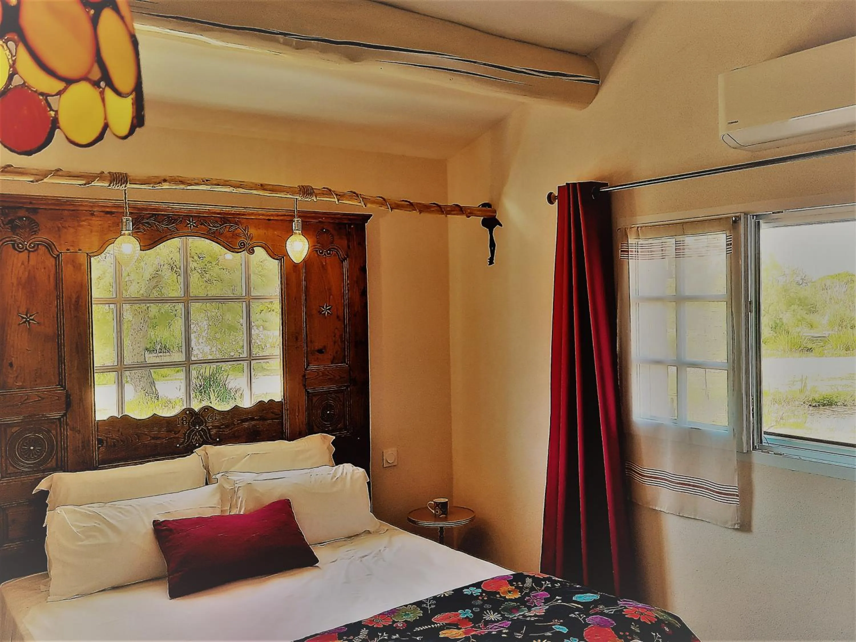 Photo of the whole room, Bed in Mas Fandelou