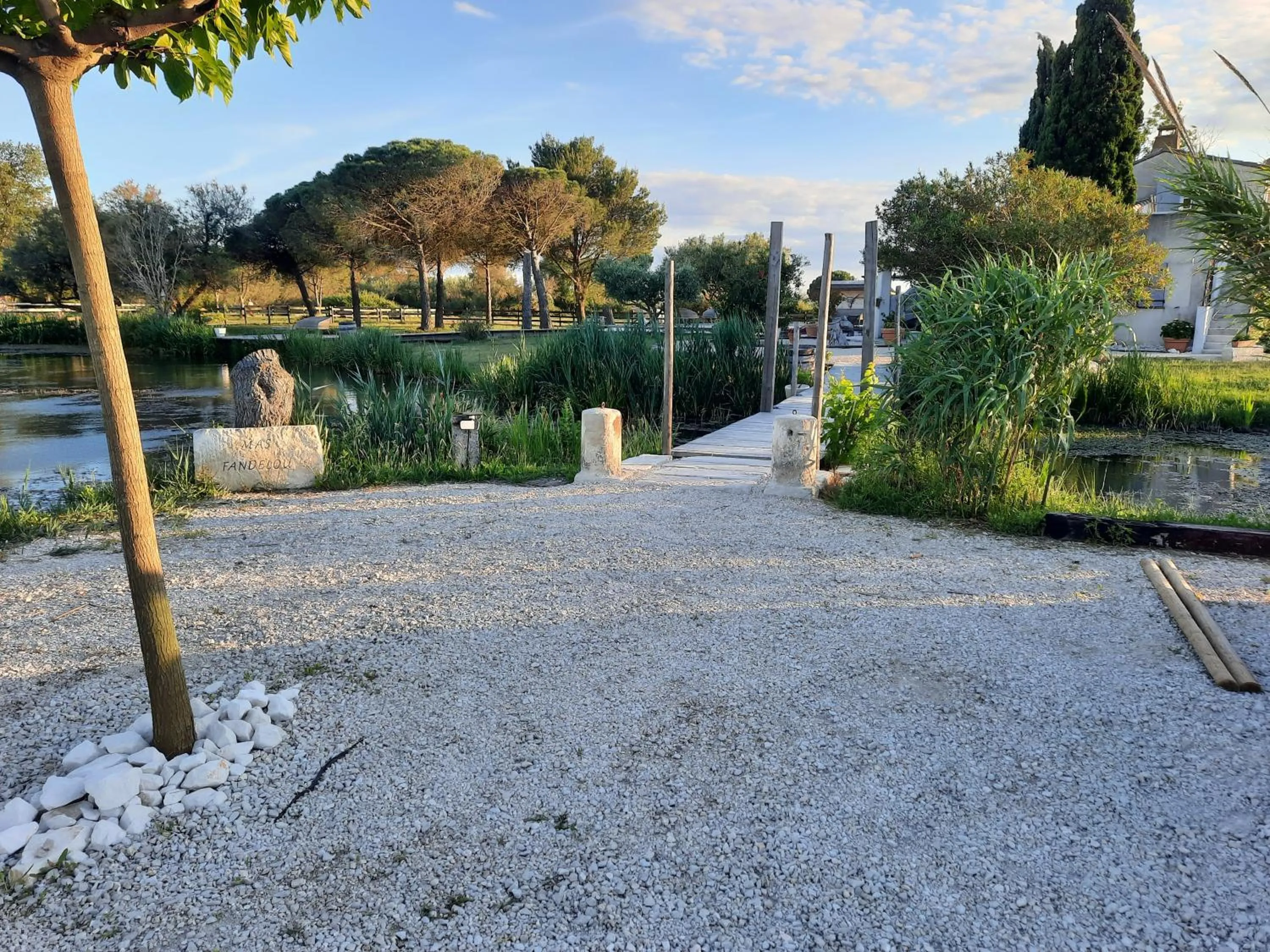 Parking in Mas Fandelou