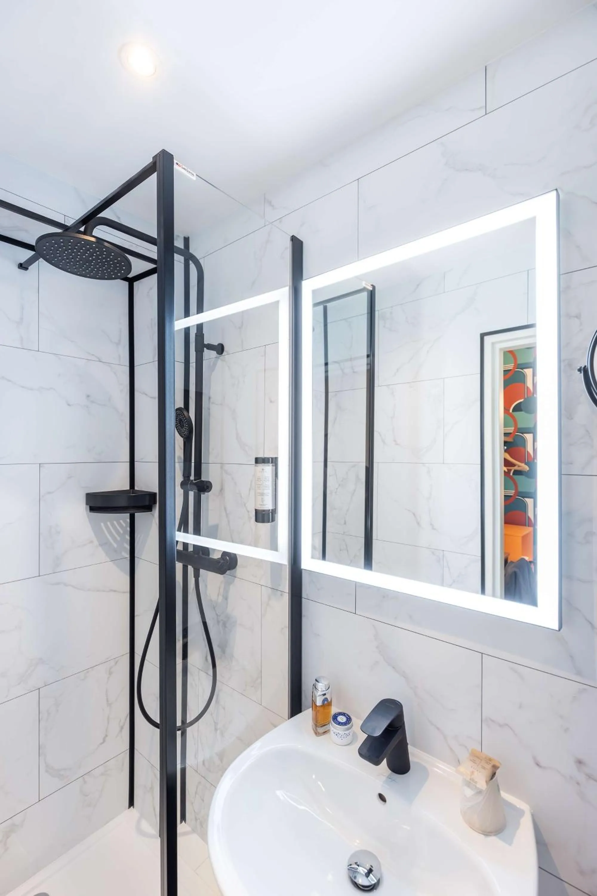 Bathroom in Best Western Metz Centre Gare