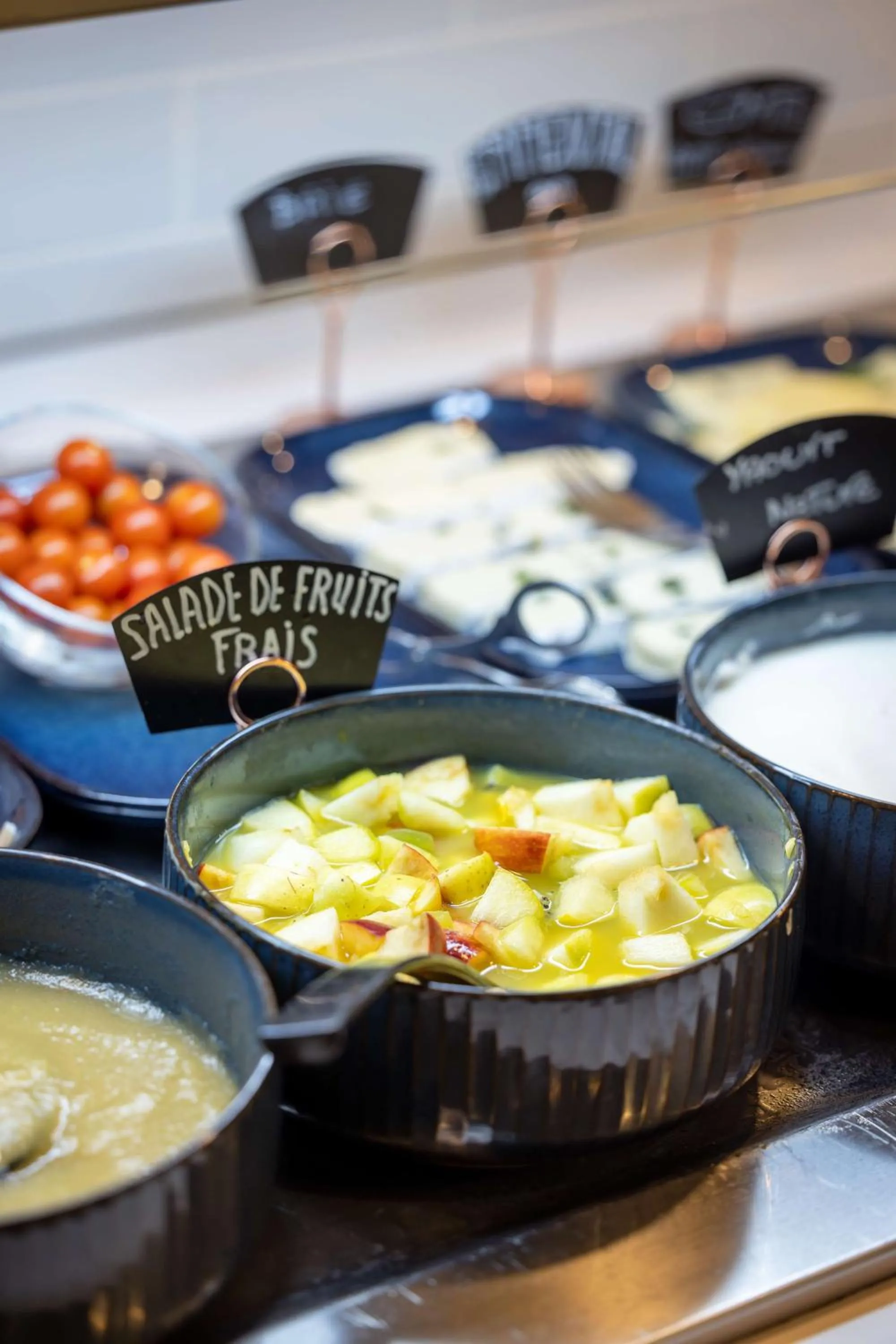 Breakfast in Best Western Metz Centre Gare