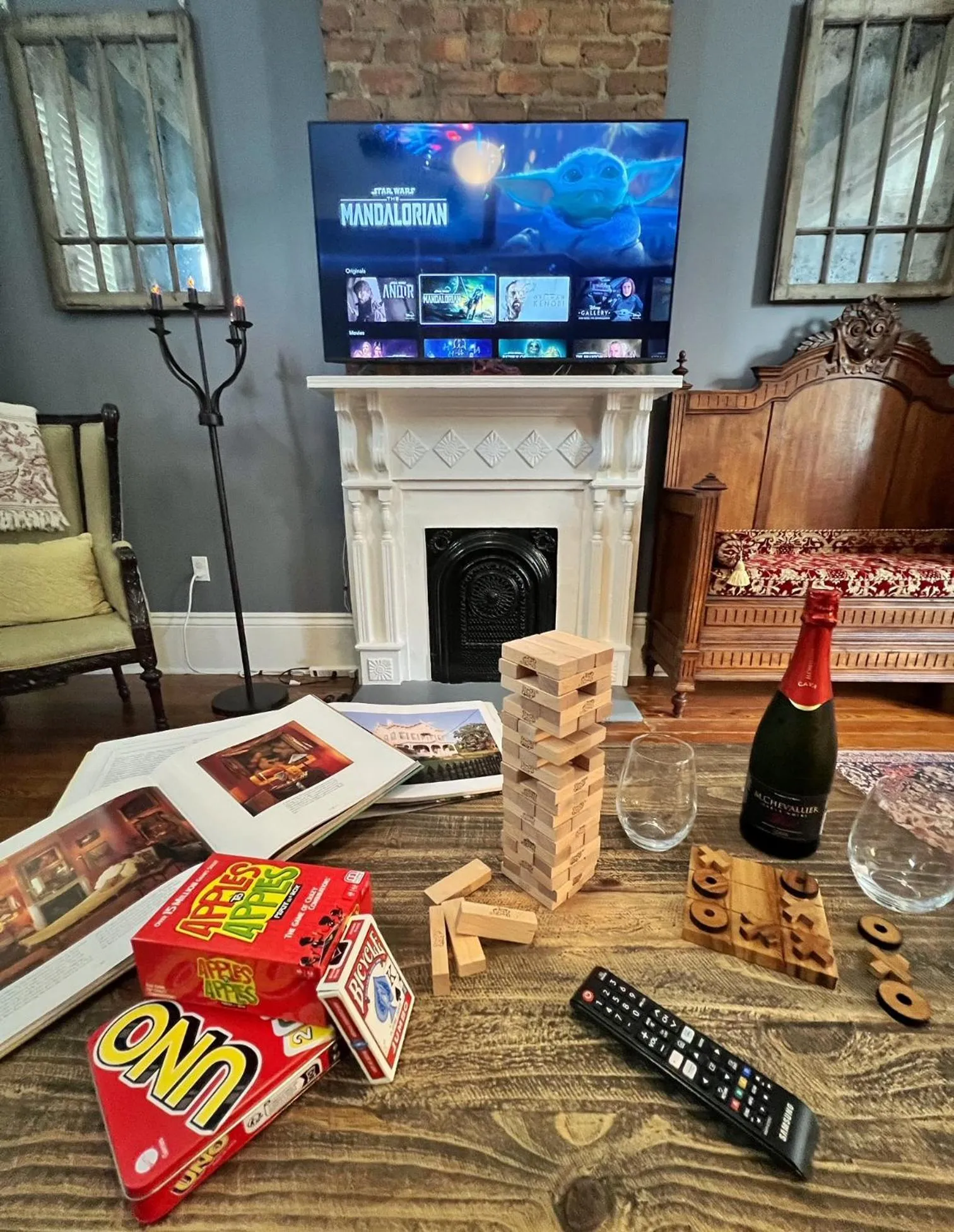 TV and multimedia in Luxury Historic Shotgun Home in Lower Garden District