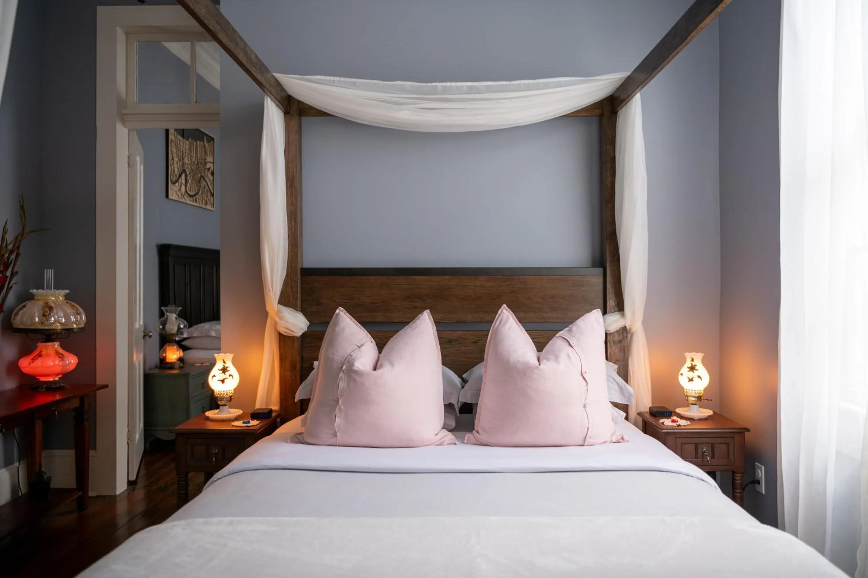 Bed in Luxury Historic Shotgun Home in Lower Garden District