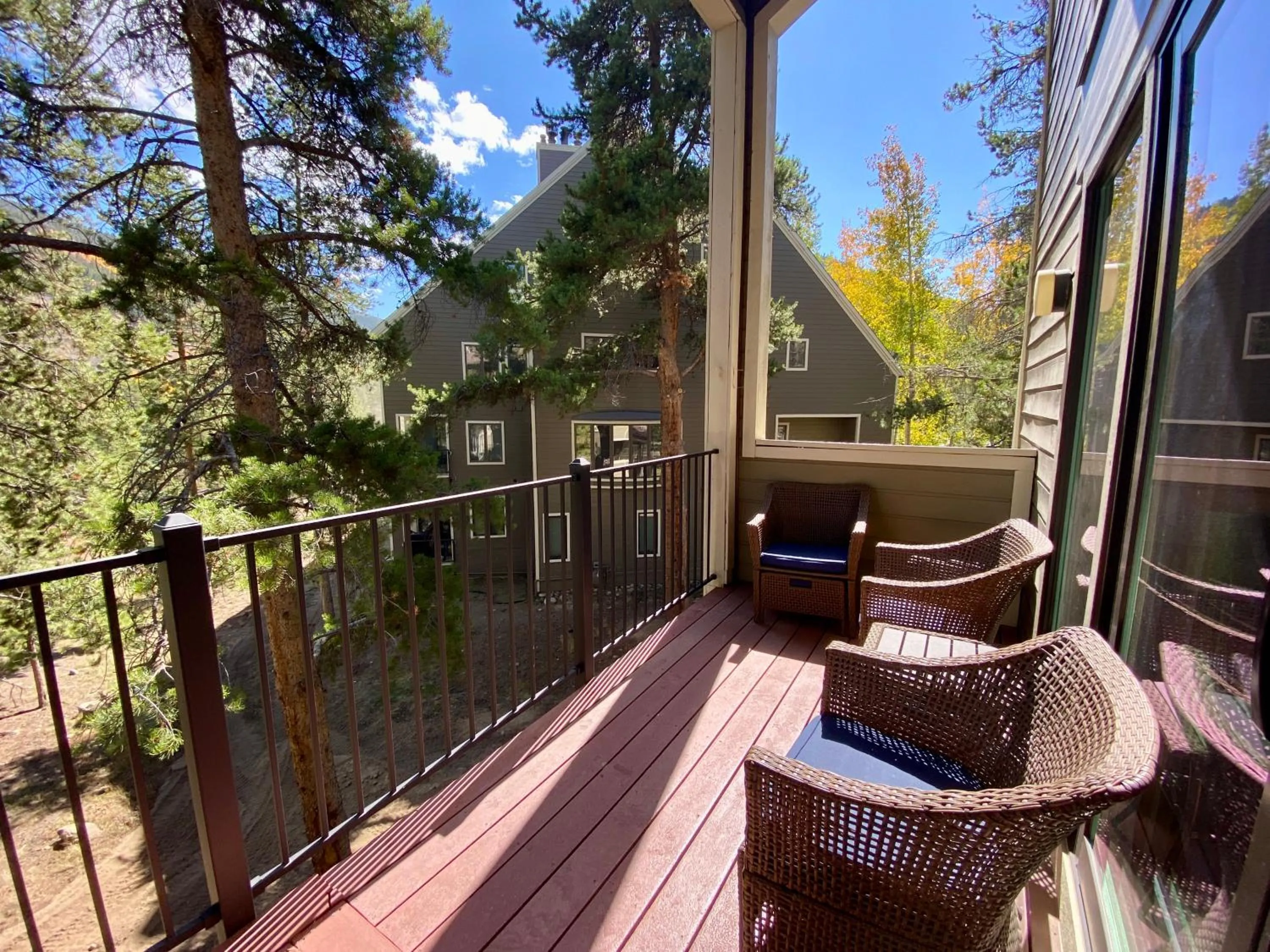 Pines 2045 by SummitCove Lodging