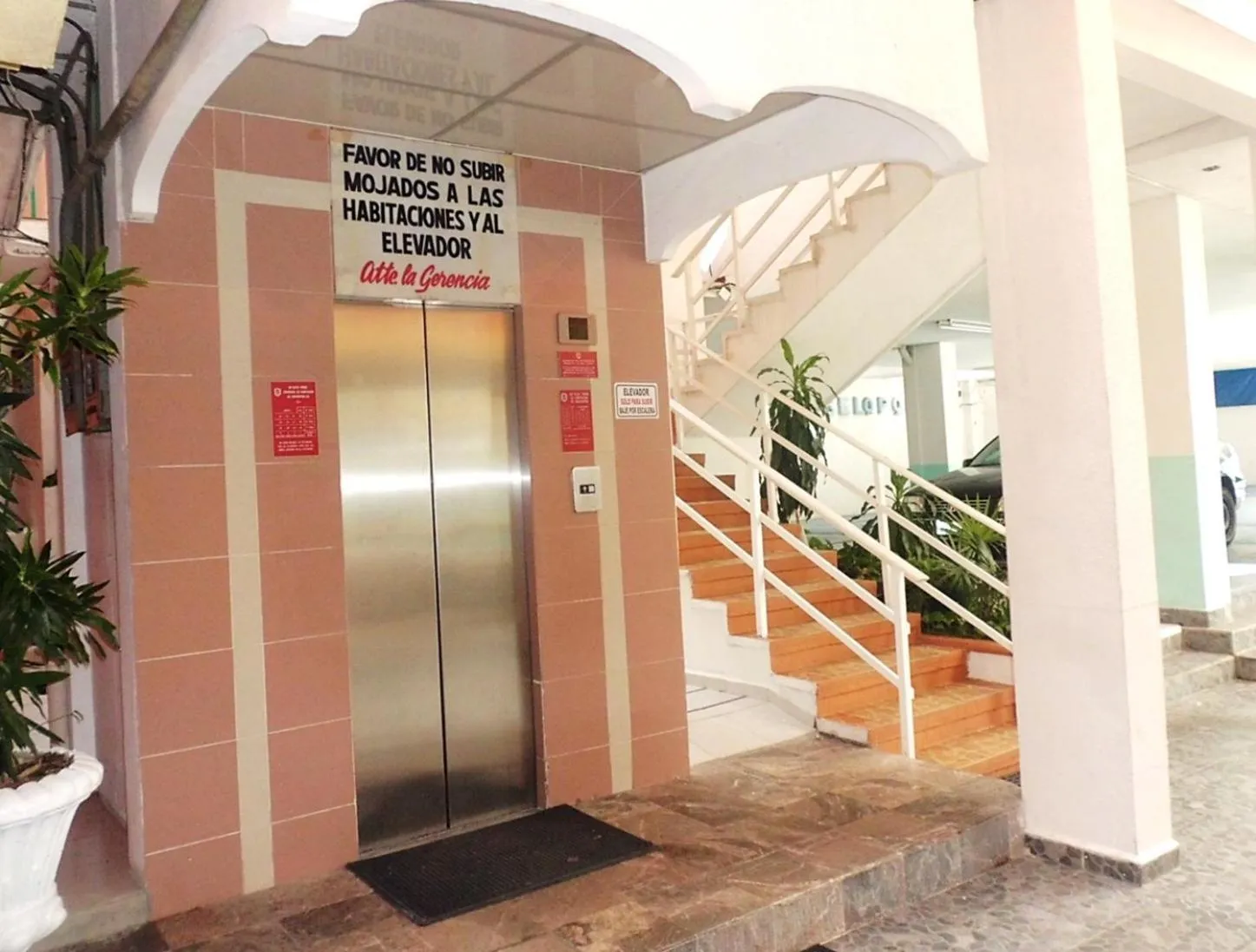 Decorative detail in Suites Angelopolis