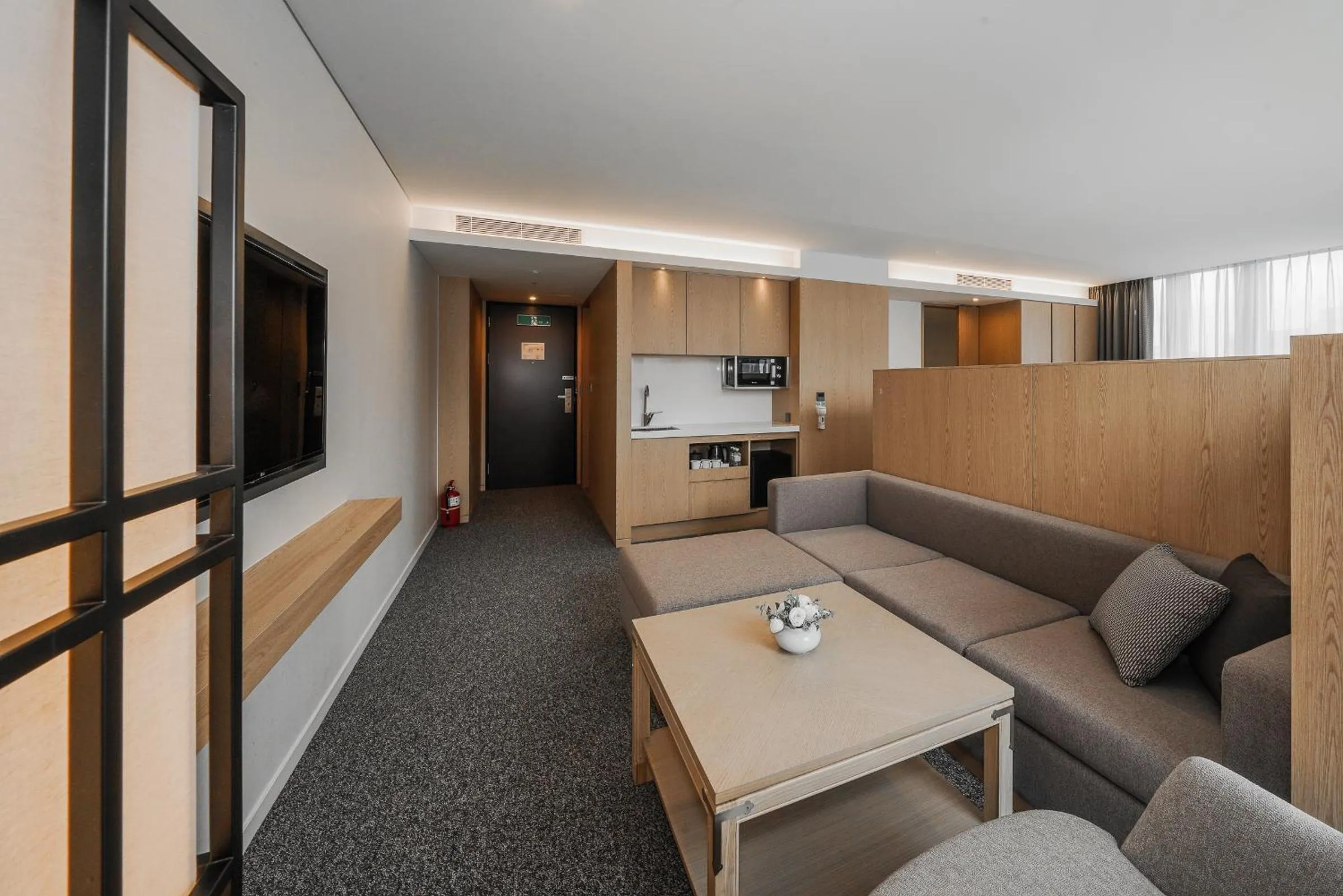 Living room in Nine Tree by Parnas Seoul Insadong