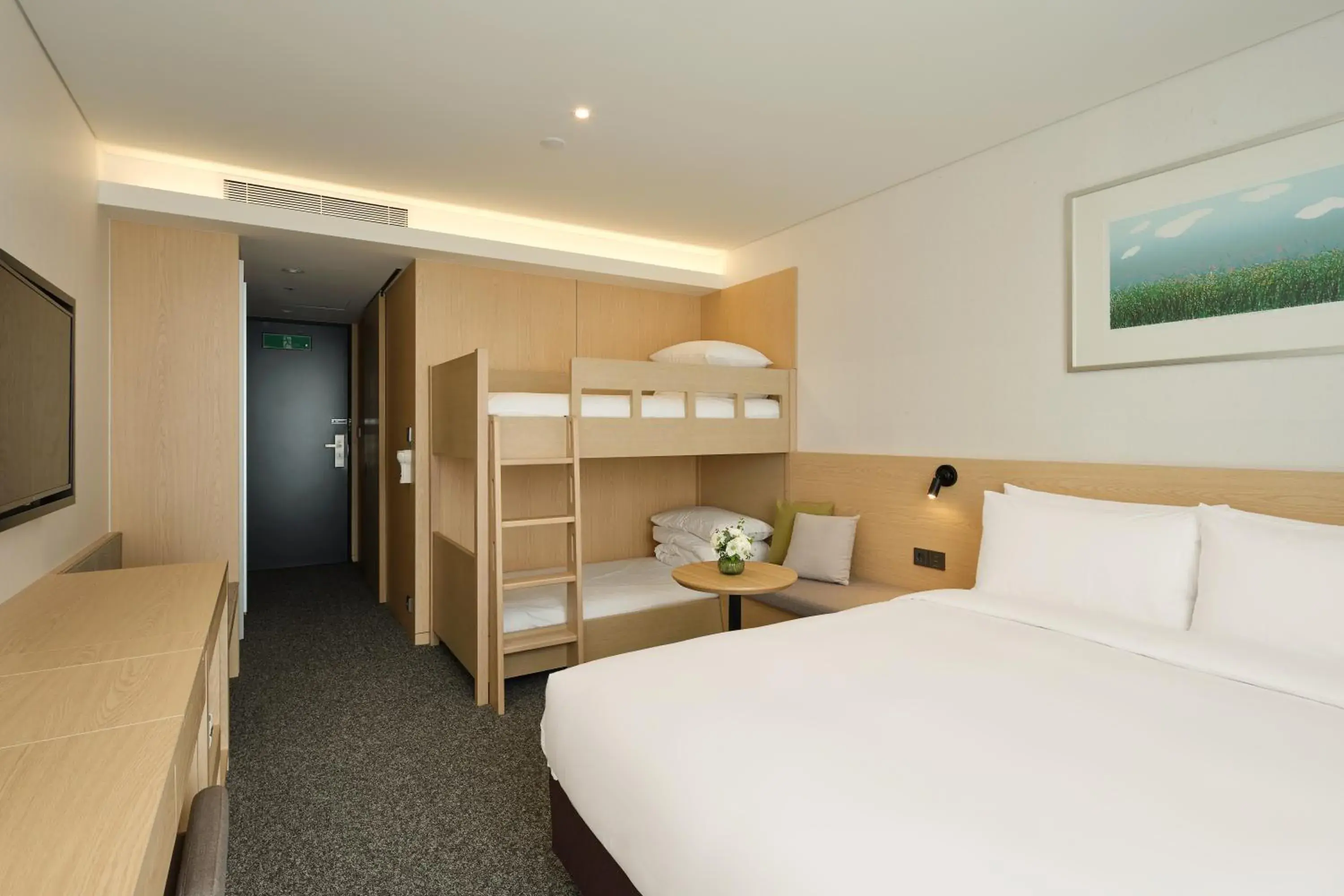 Family Kids room in Nine Tree by Parnas Seoul Insadong Family Kids room in Nine Tree by Parnas Seoul Insadong