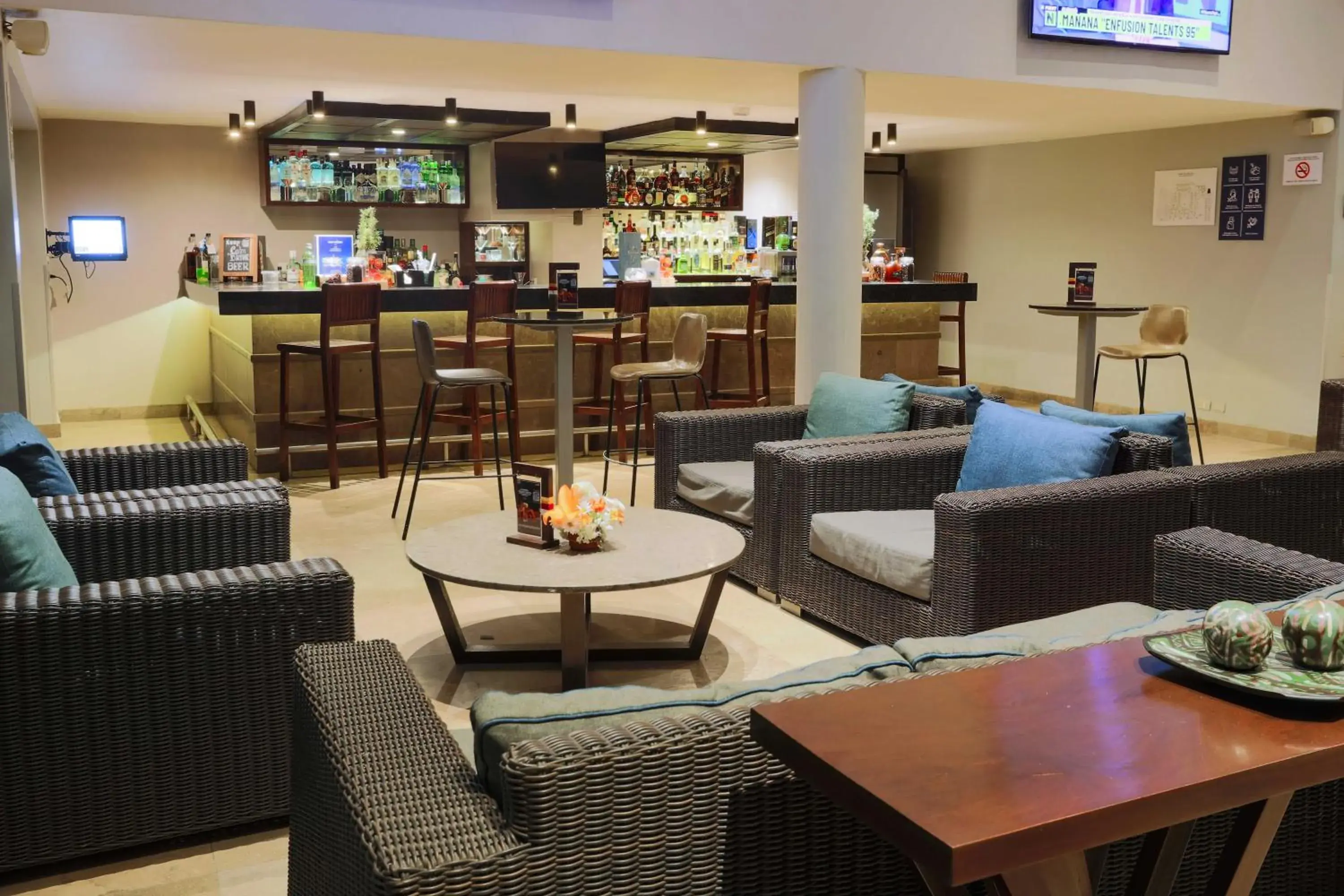 Lounge or bar in Casa Andina Premium Piura Lounge or bar in Casa Andina Premium Piura