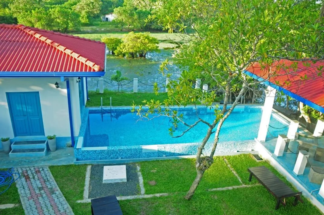 Garden in Seth Villa by Magampura Resorts